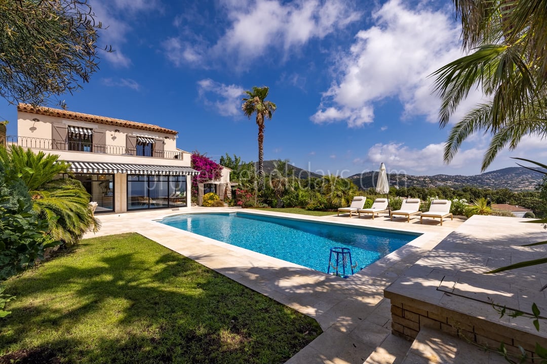 Exceptional villa with ocean views in Sainte-Maxime