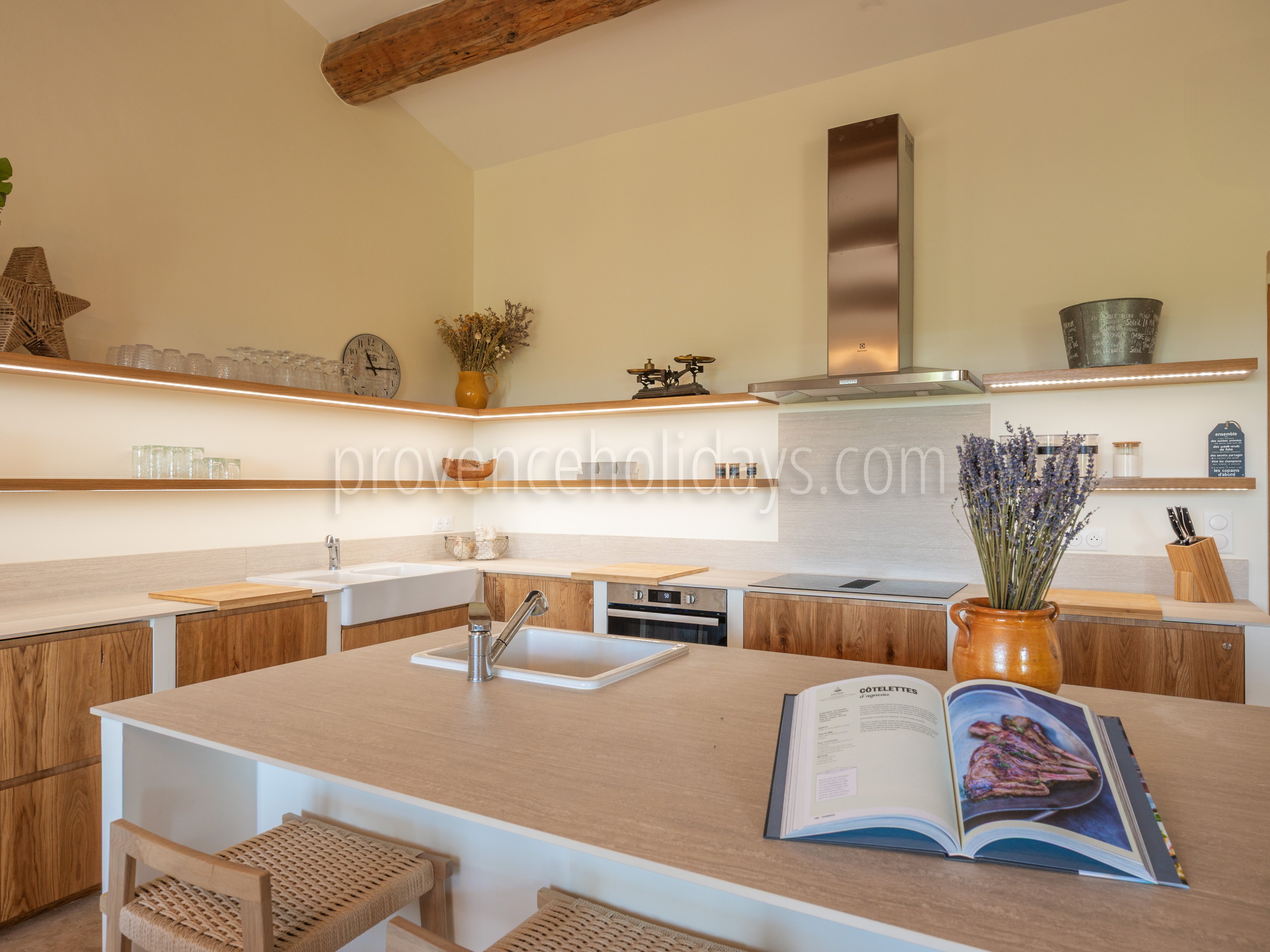 18 - Mas Léa: Villa: Interior