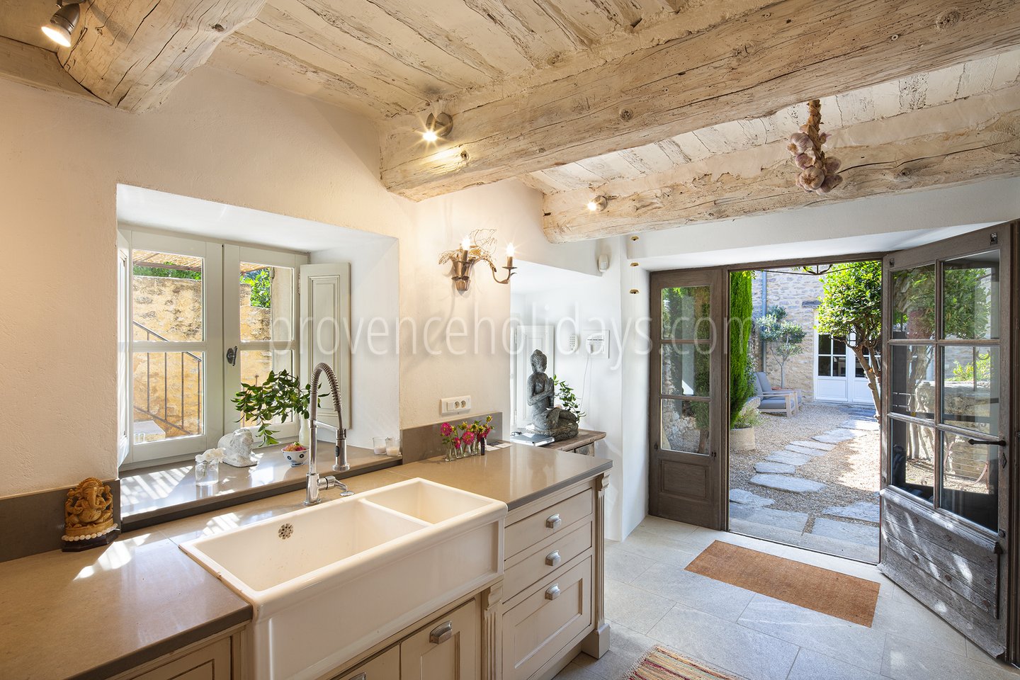 42 - Mas Cabrières: Villa: Interior