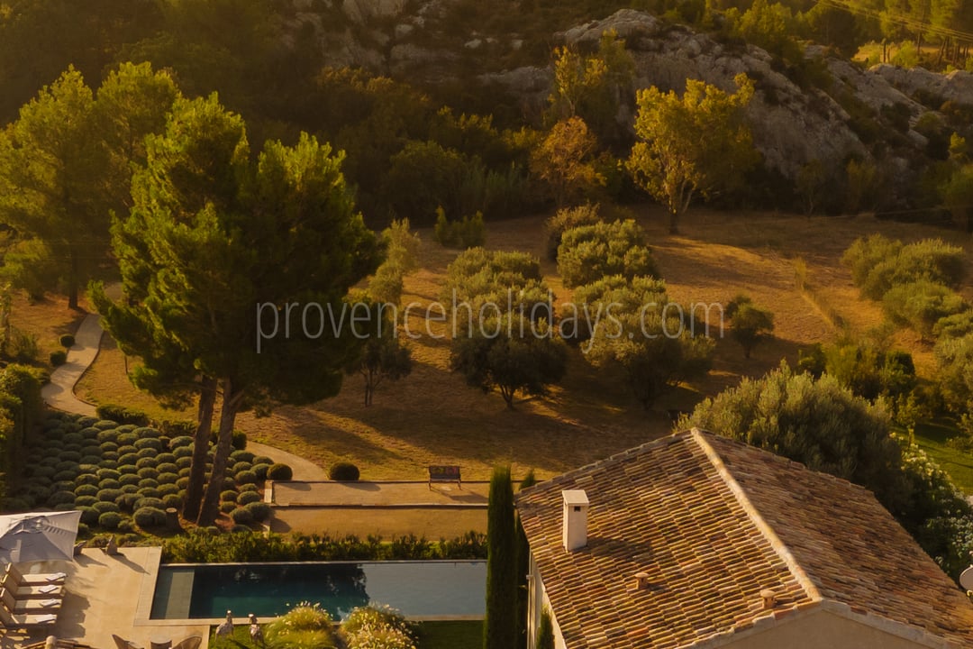 3 - La Bastide de Maussane: Villa: Pool