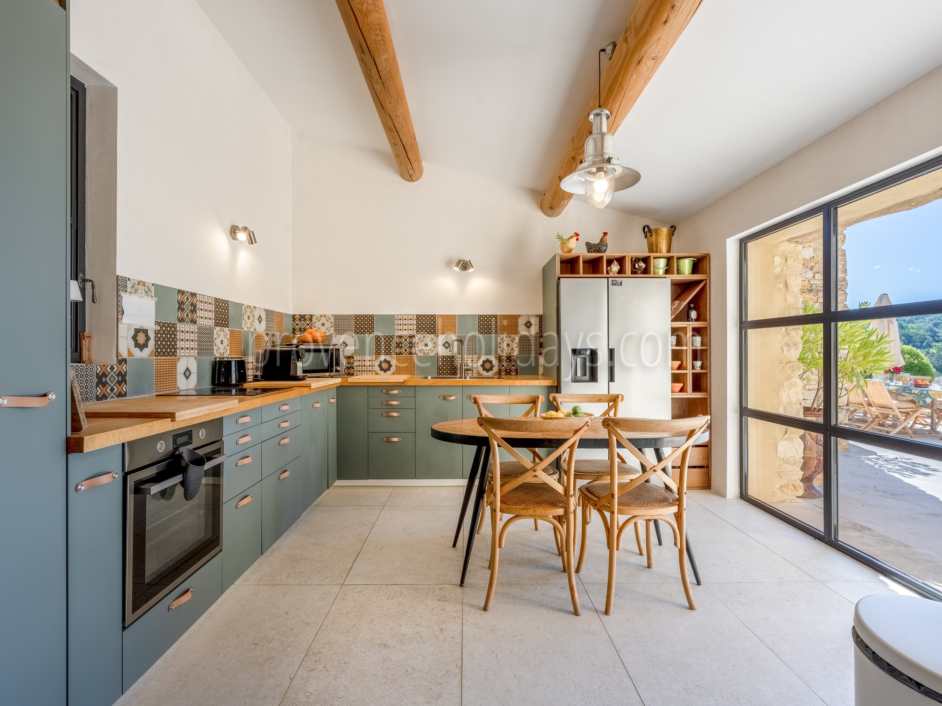 8 - Mas des Brumes: Villa: Interior