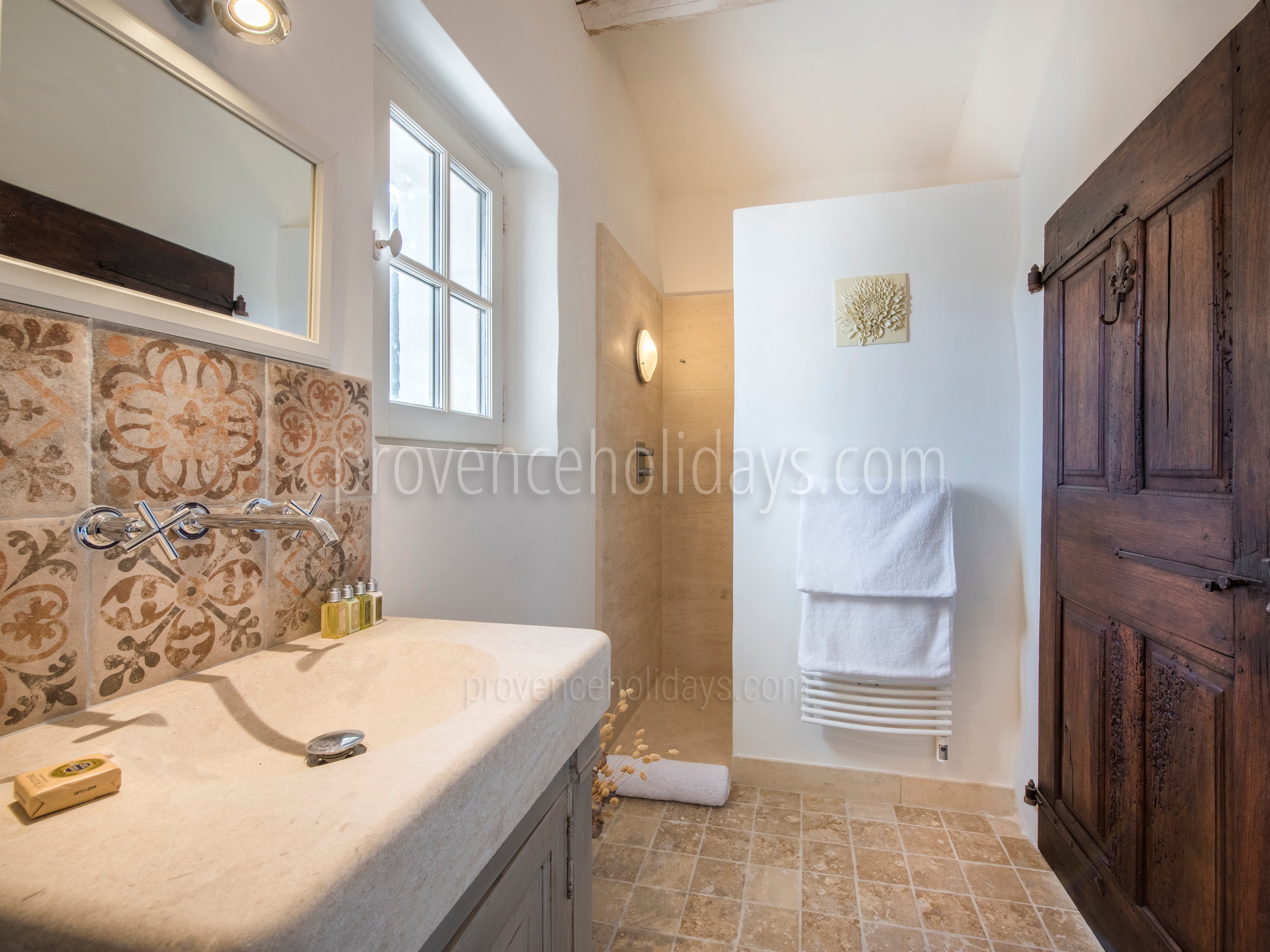 35 - Mas Bonius: Villa: Bathroom