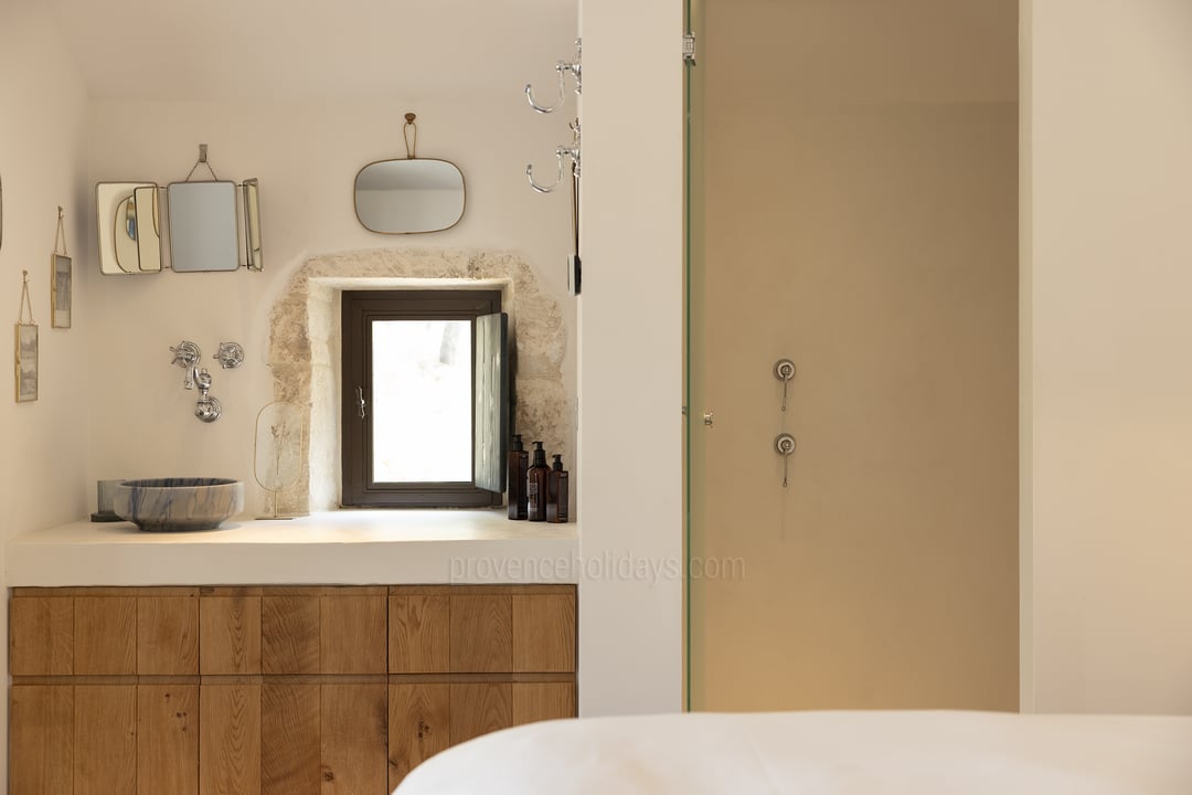 61 - Le Mas Secret: Villa: Bathroom