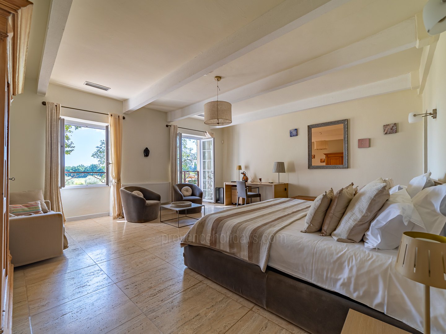 16 - Bastide Silène: Villa: Bedroom