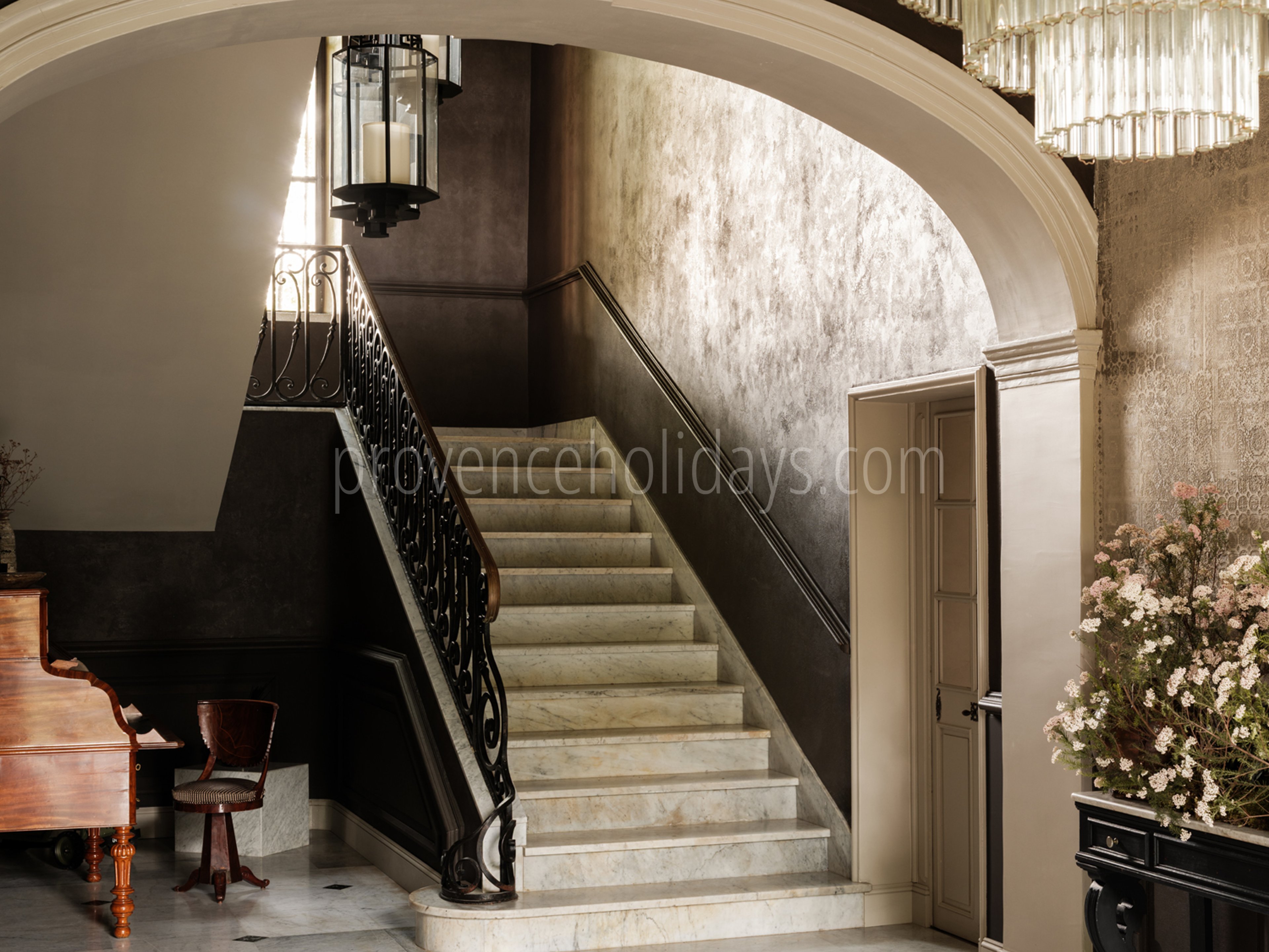 59 - Mas de Maussane: Villa: Interior