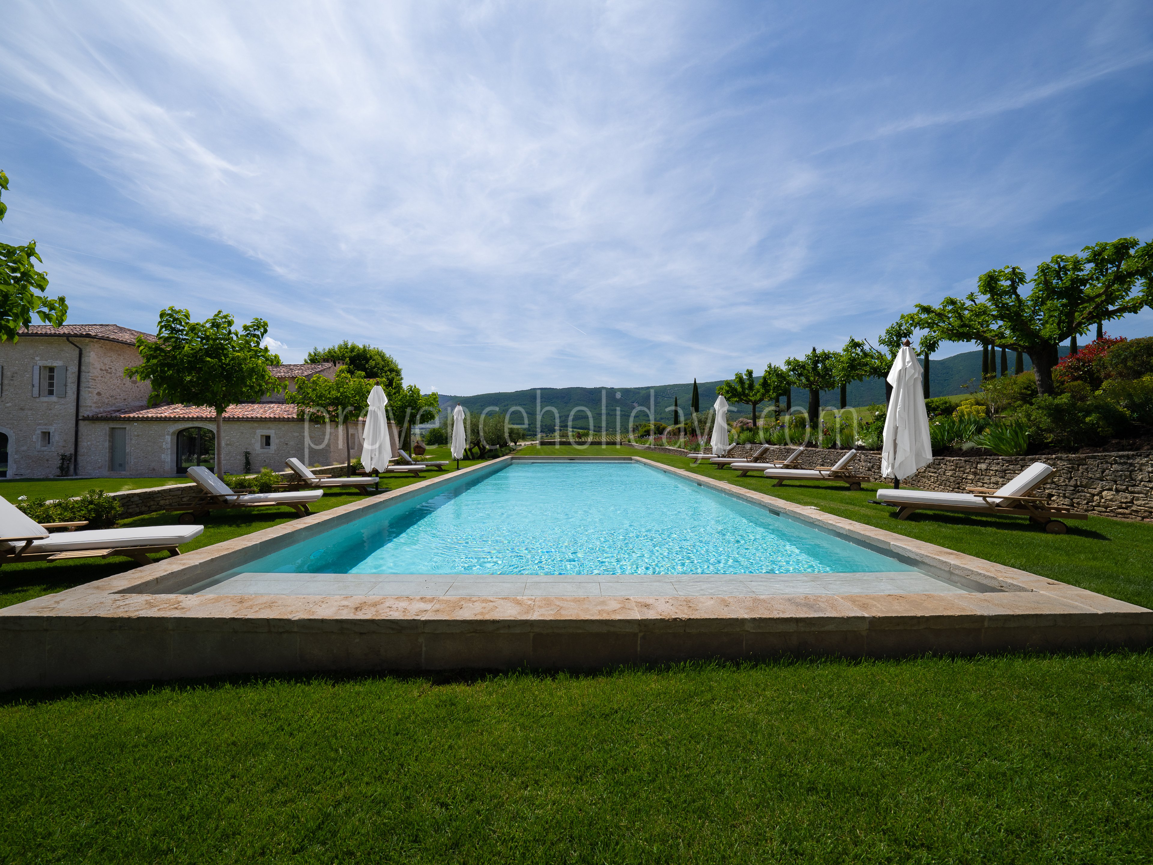 125 - Villa des Cascades: Villa: Pool