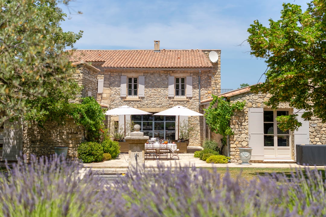 44 - Mas de Saint-Jean: Villa: Exterior
