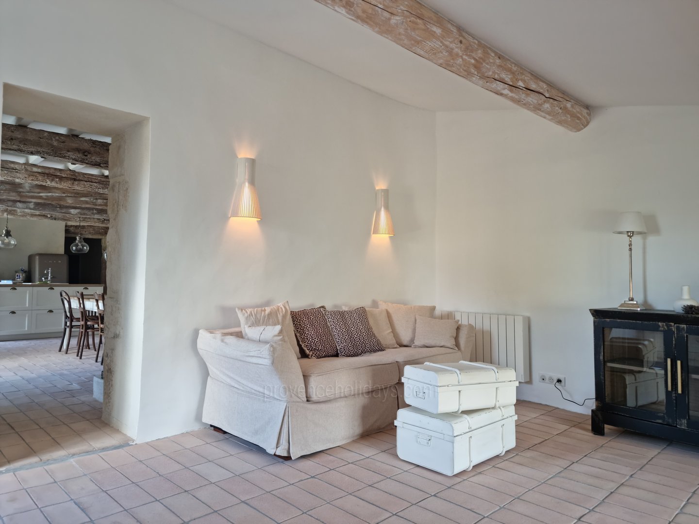19 - Mas Cerisiers: Villa: Interior