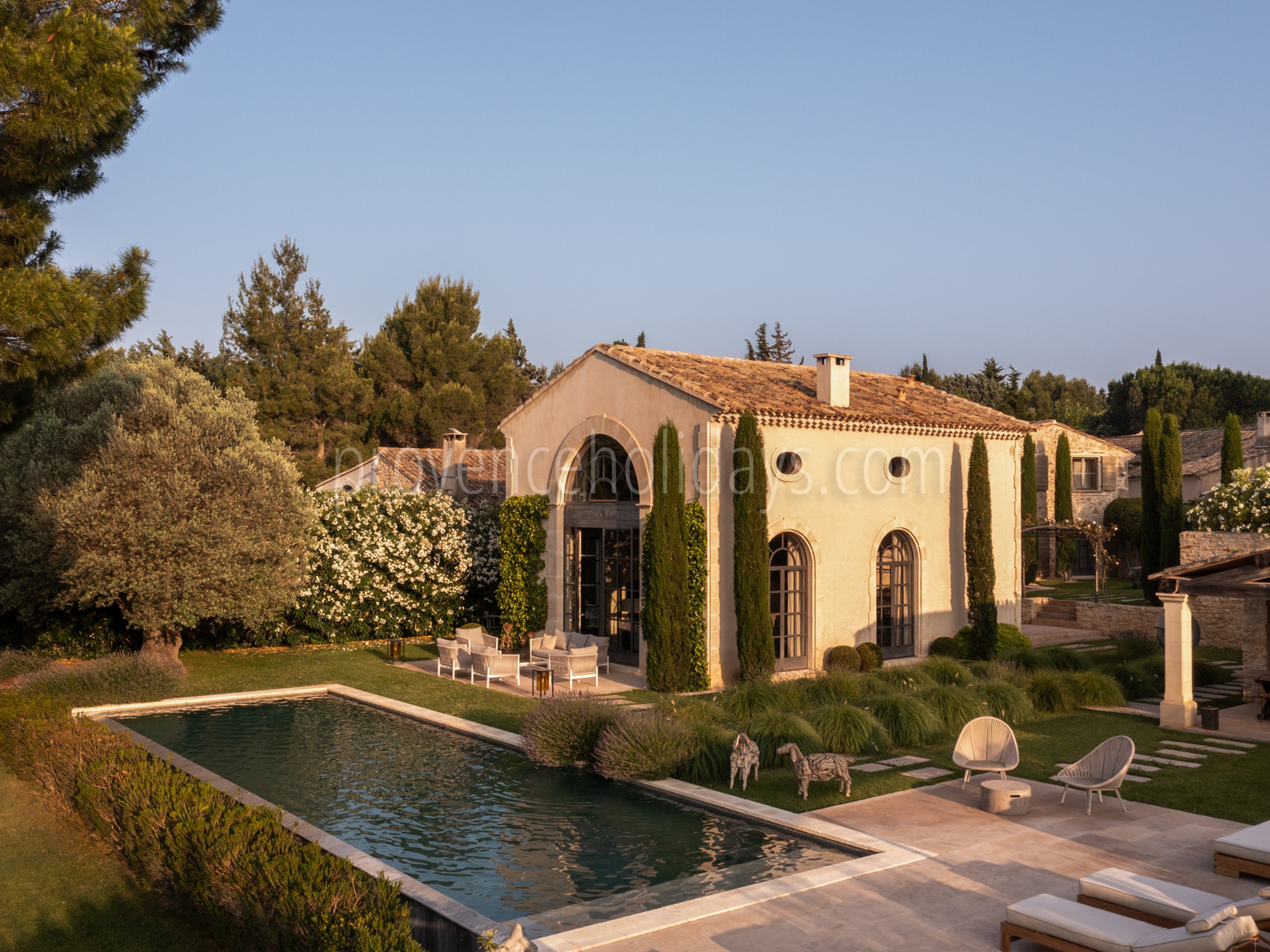 2 - La Bastide de Maussane: Villa: Pool