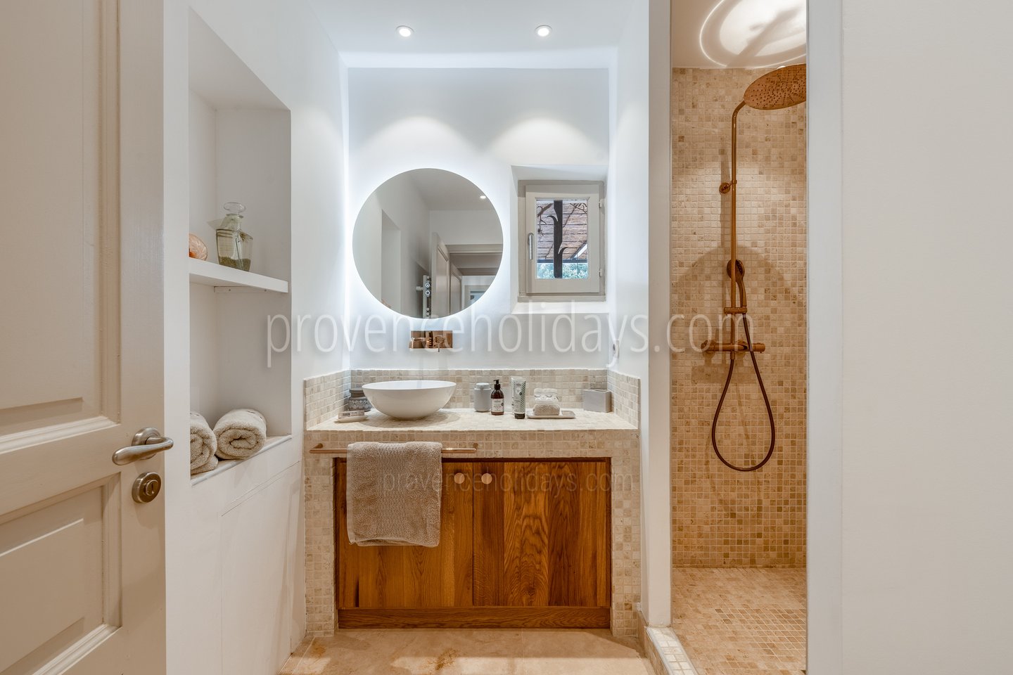 59 - Mas Aurelia: Villa: Bathroom