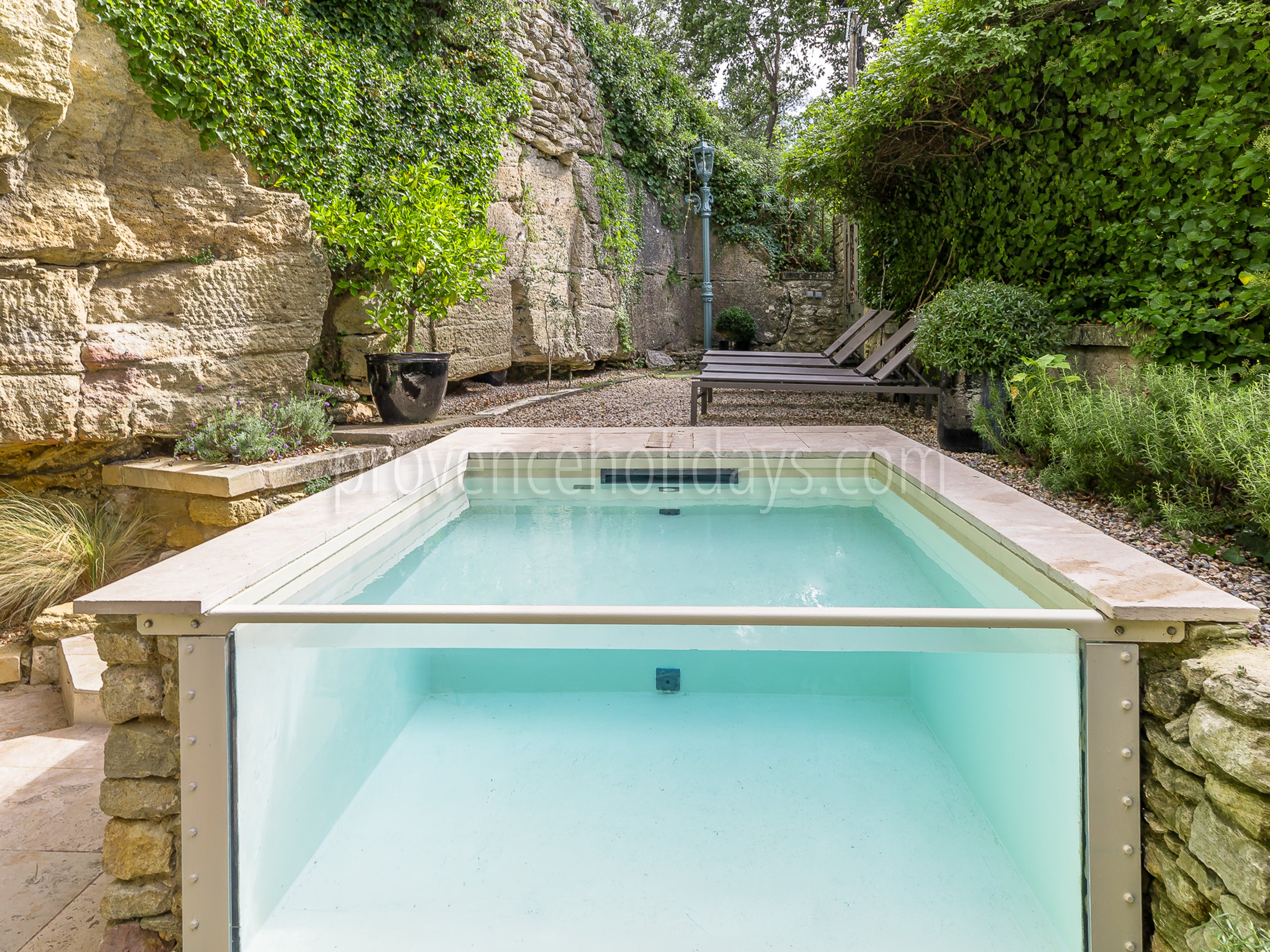 22 - La Maison Ocre: Villa: Pool