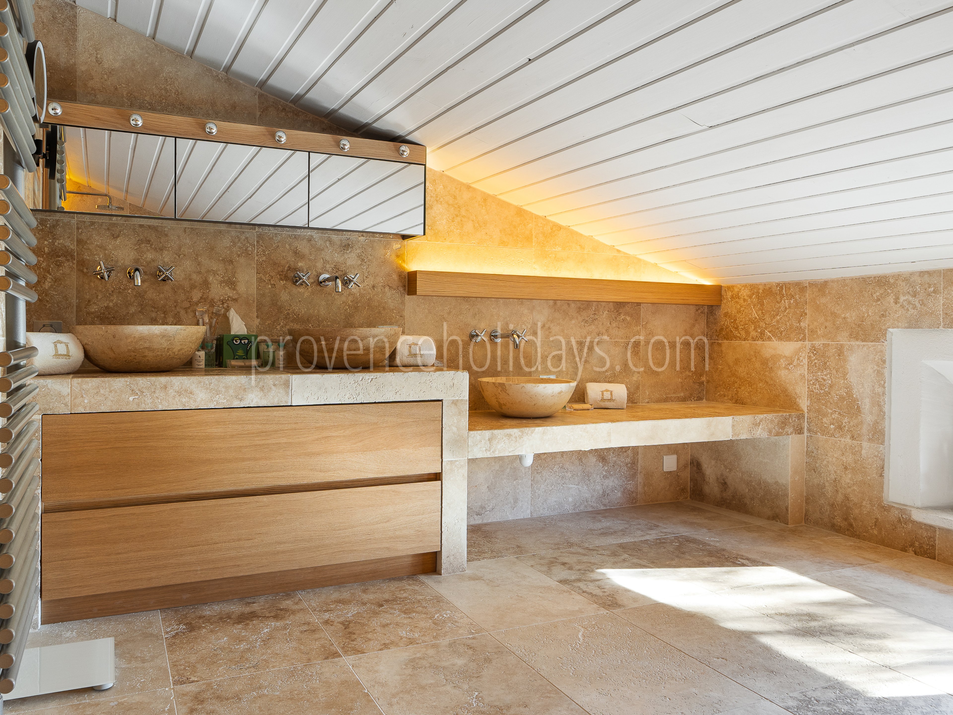 23 - Domaine Three Lakes: Villa: Bathroom