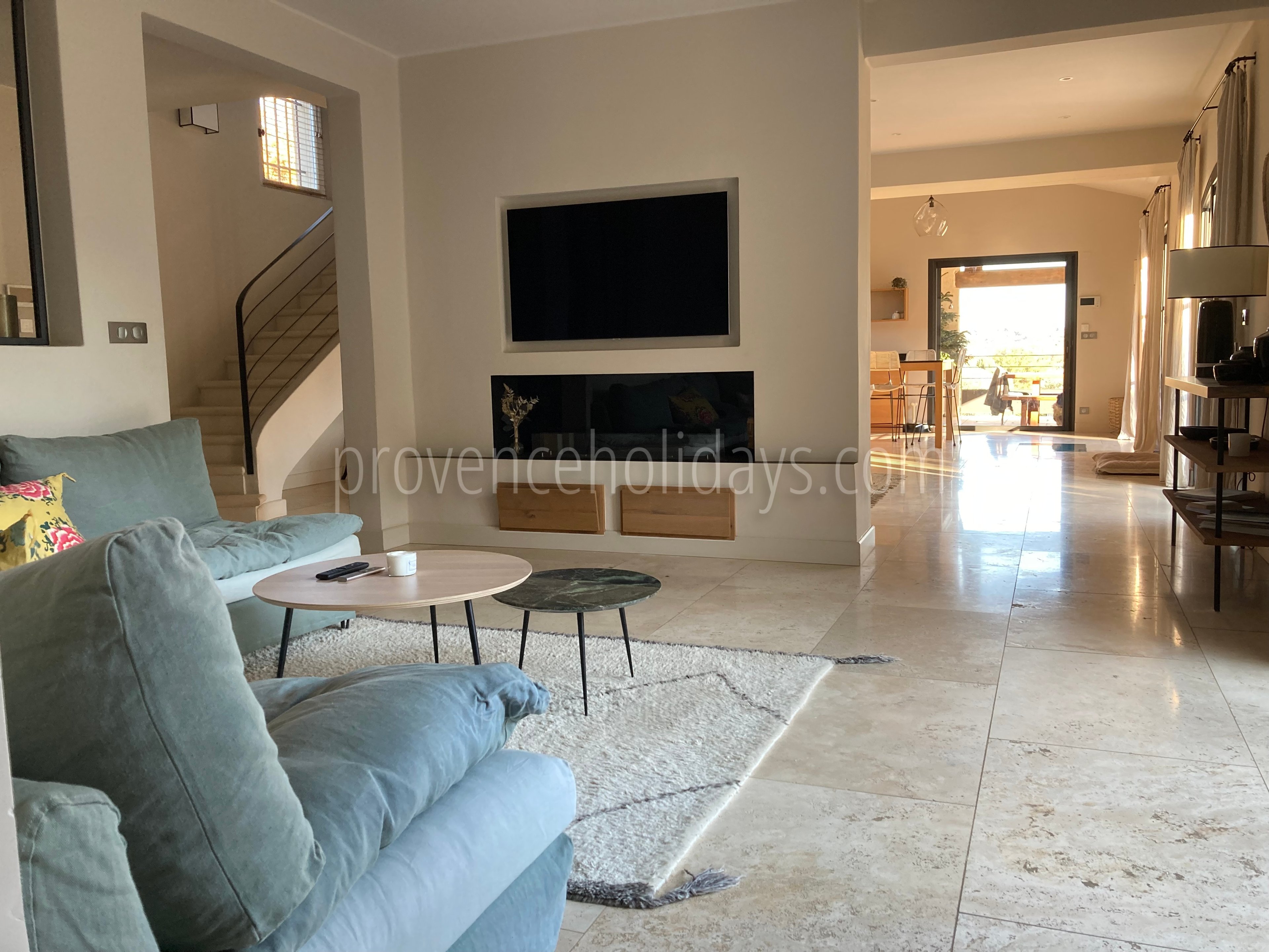 31 - Le Mas Provençal: Villa: Interior