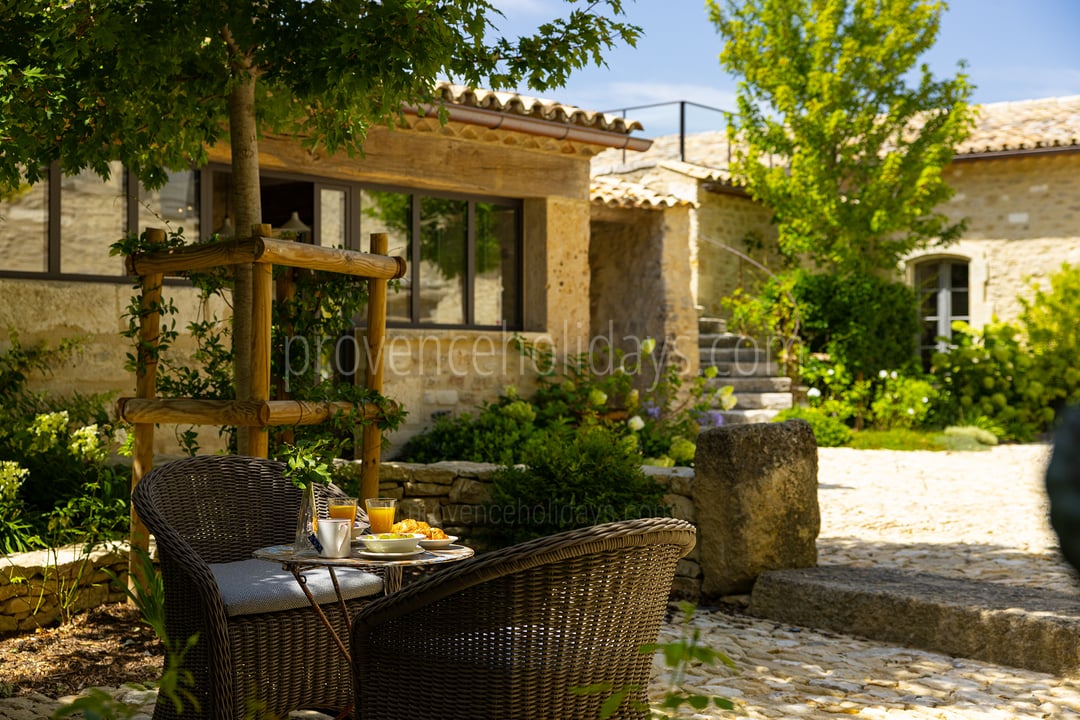 66 - Grand Mas d\'Oppède: Villa: Exterior