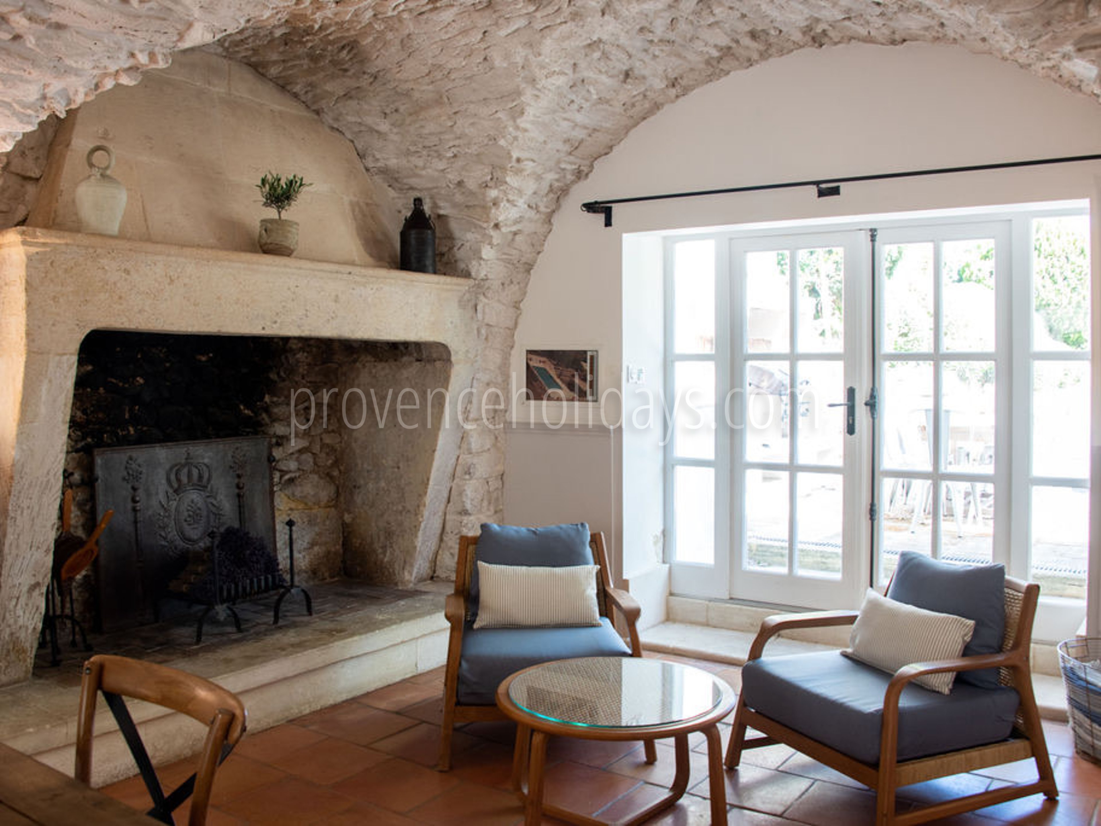 17 - Mas Mouriès: Villa: Interior