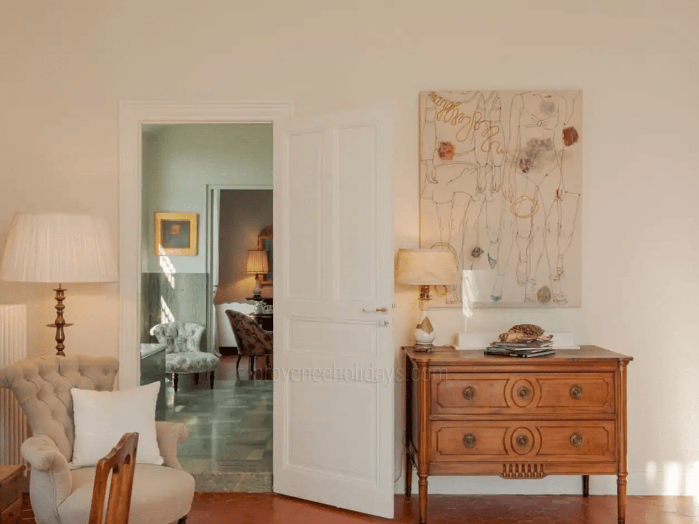 13 - Château de Nîmes: Villa: Bedroom