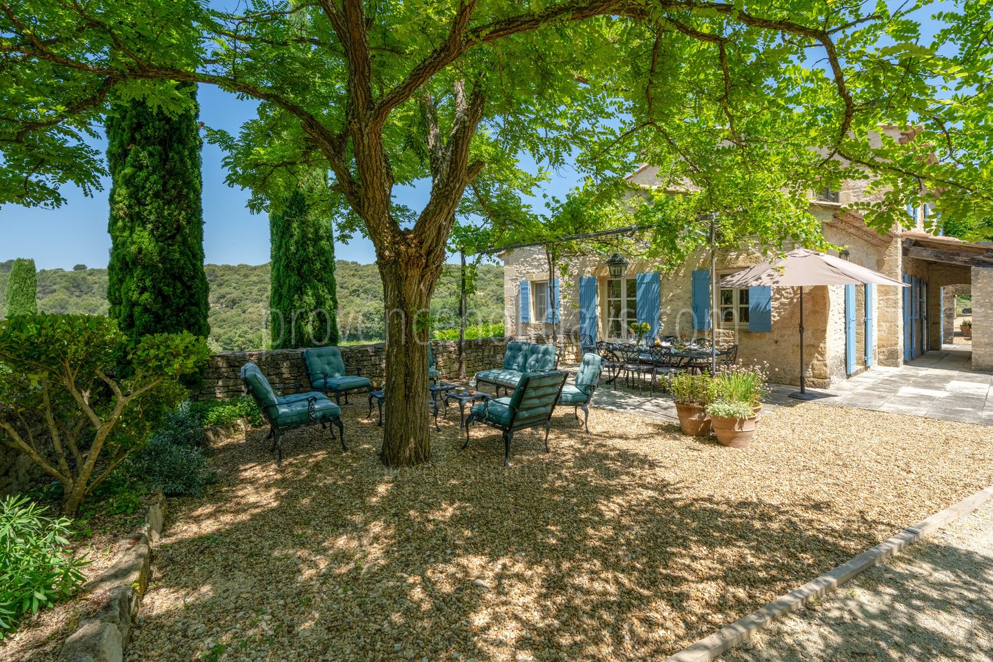 45 - Le Mas de Bonnieux: Villa: Exterior