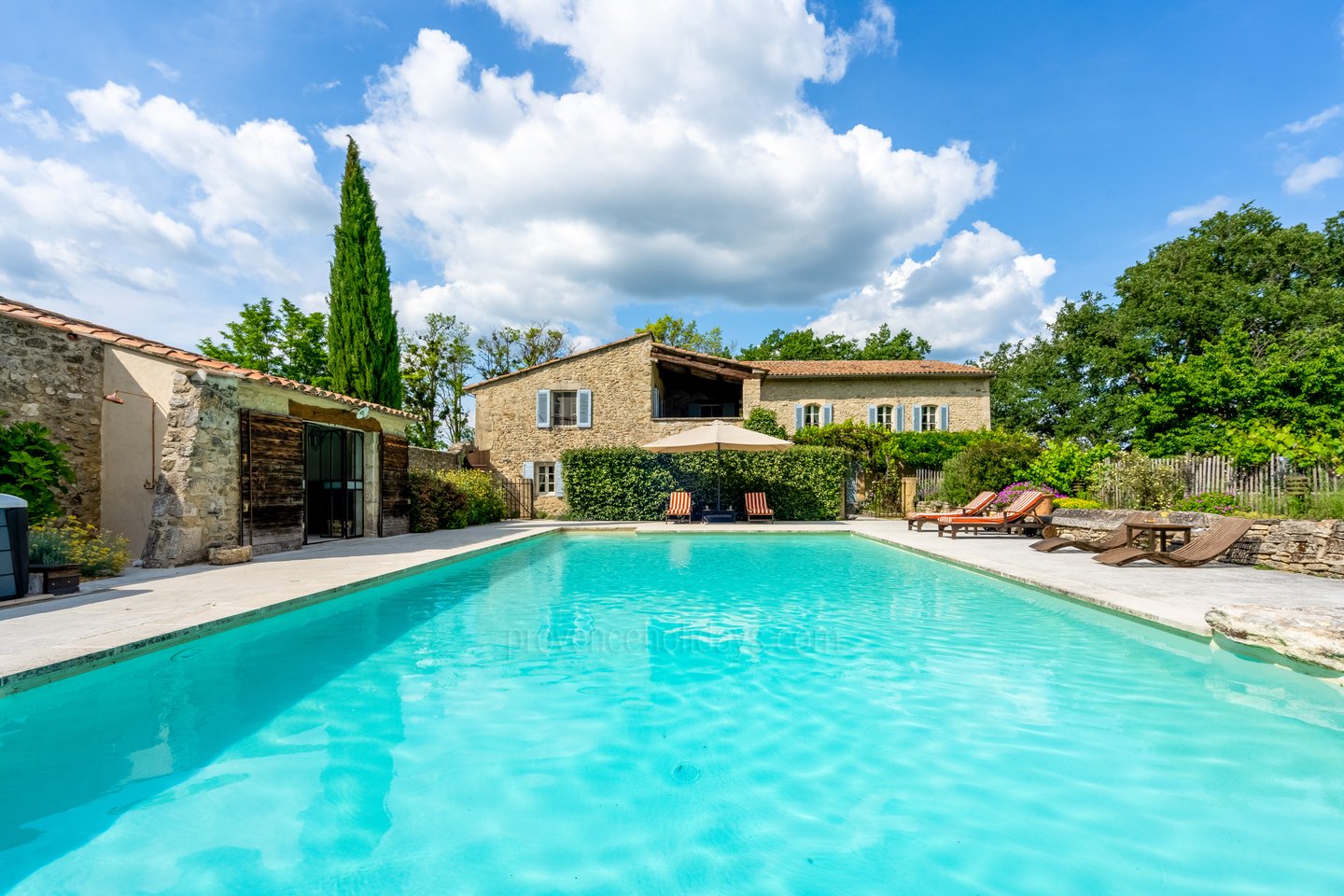 27 - La Bastide Neuve: Villa: Pool