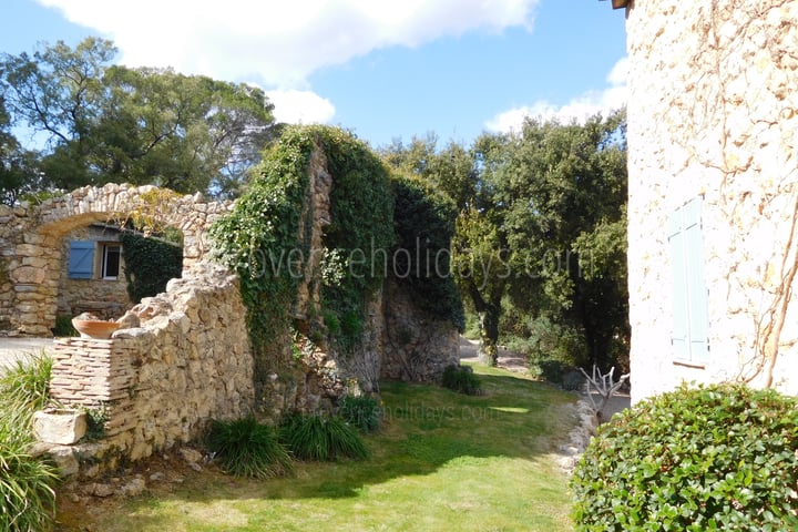 44 - Mas Lorgues: Villa: Exterior