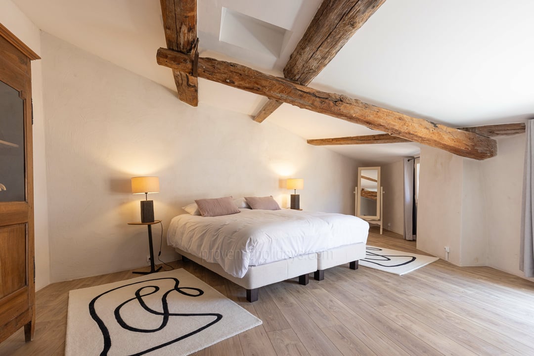 50 - Cloître Jean Roux: Villa: Bedroom