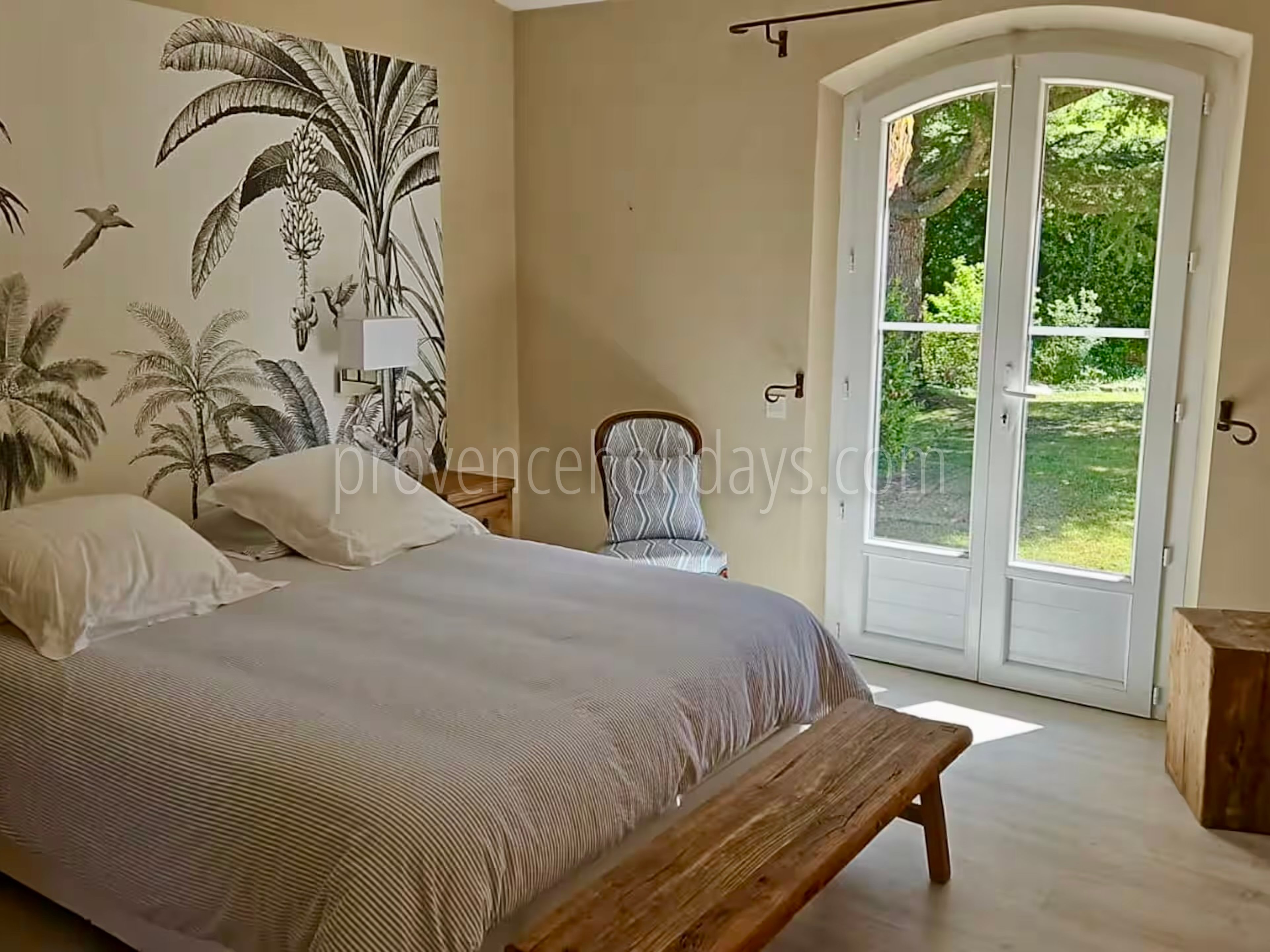 6 - Villa Gassinia: Villa: Bedroom