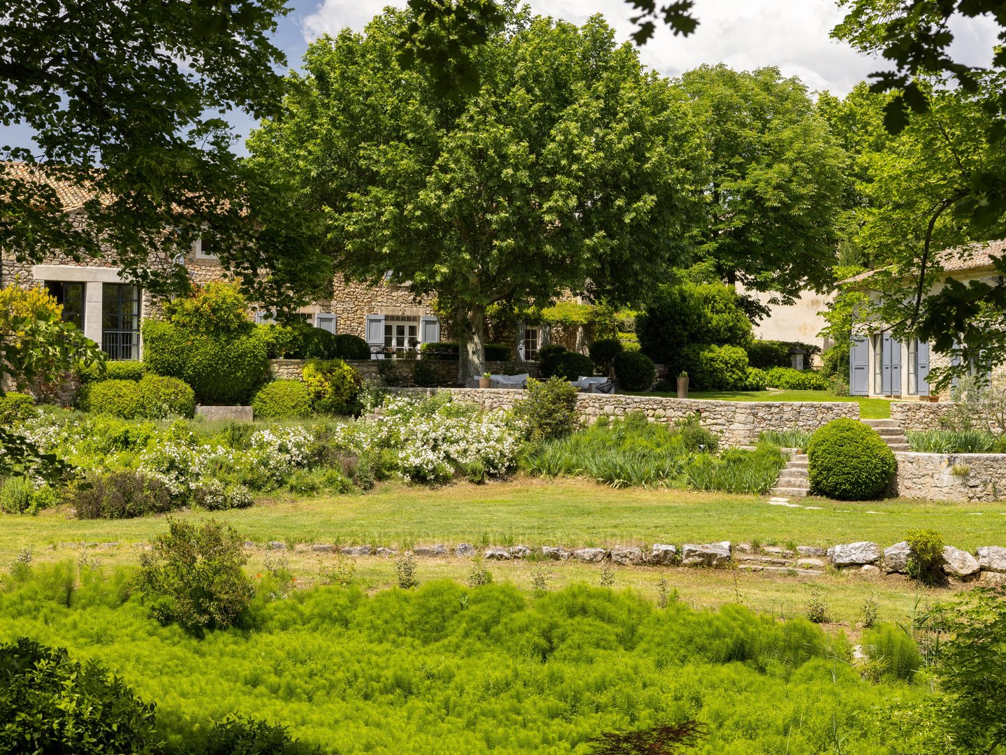 24 - Petite Bastide de Goult: Villa: Exterior