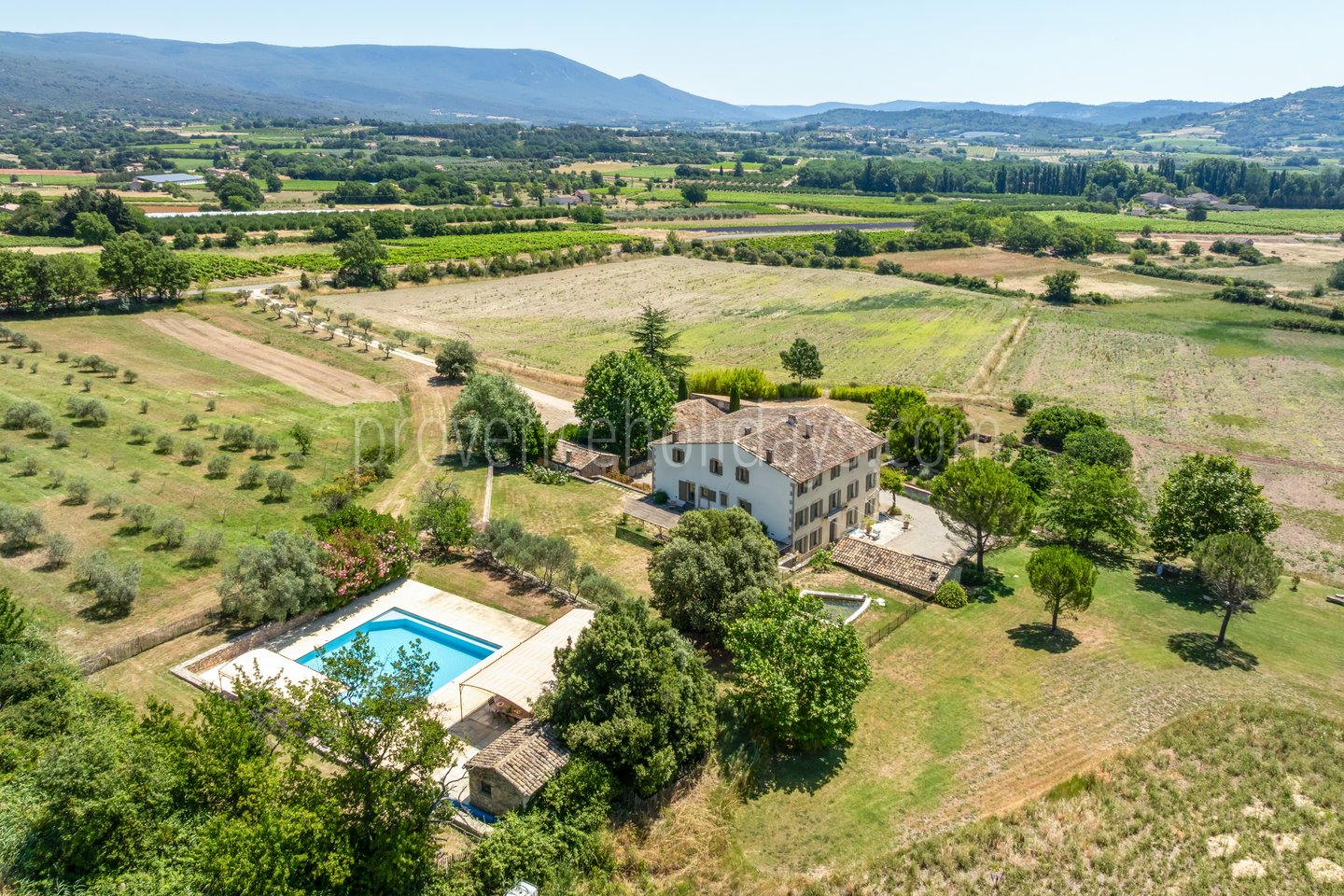 90 - La Bastide des Sources: Villa: Exterior