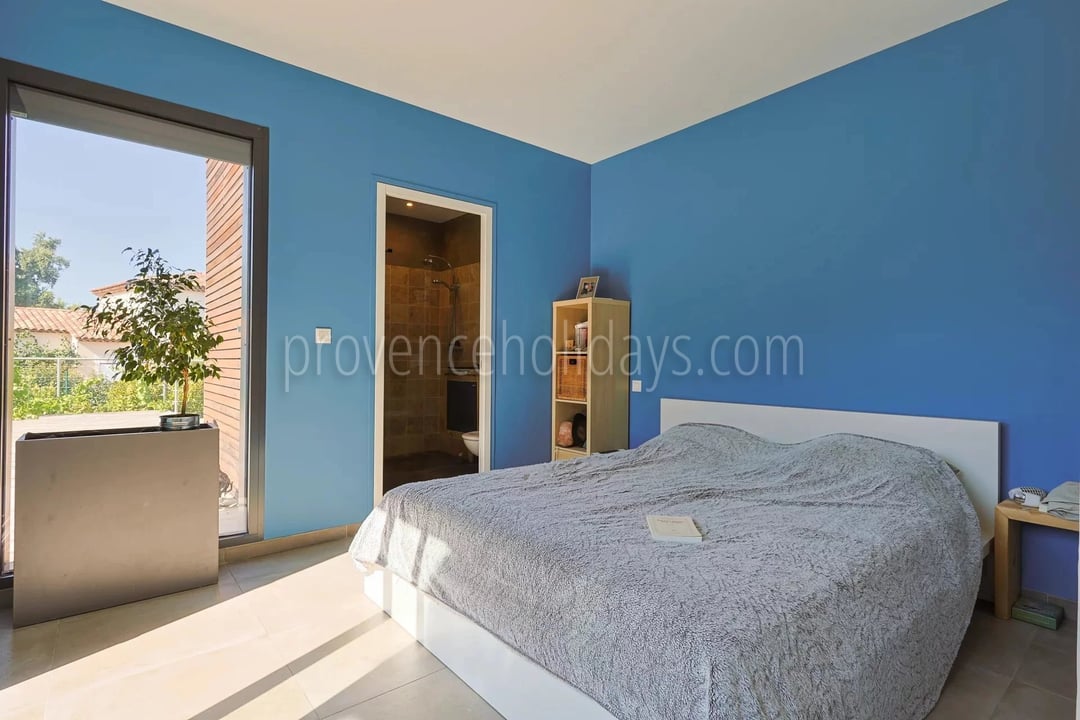 Maison contemporaine avec piscine à Grimaud, Côte d’Azur - Chambres