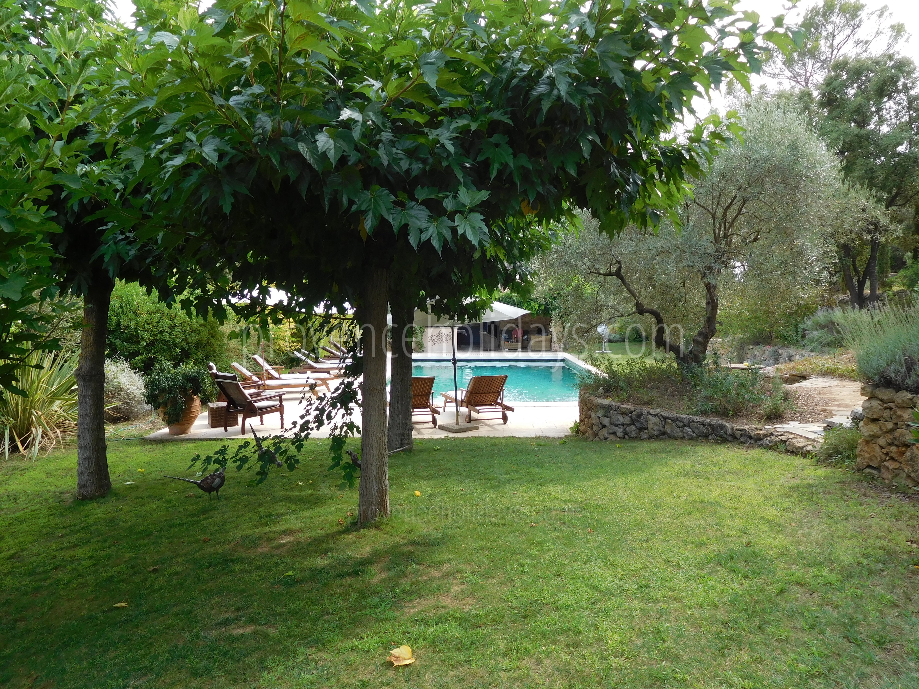 15 - Mas Lorgues: Villa: Exterior