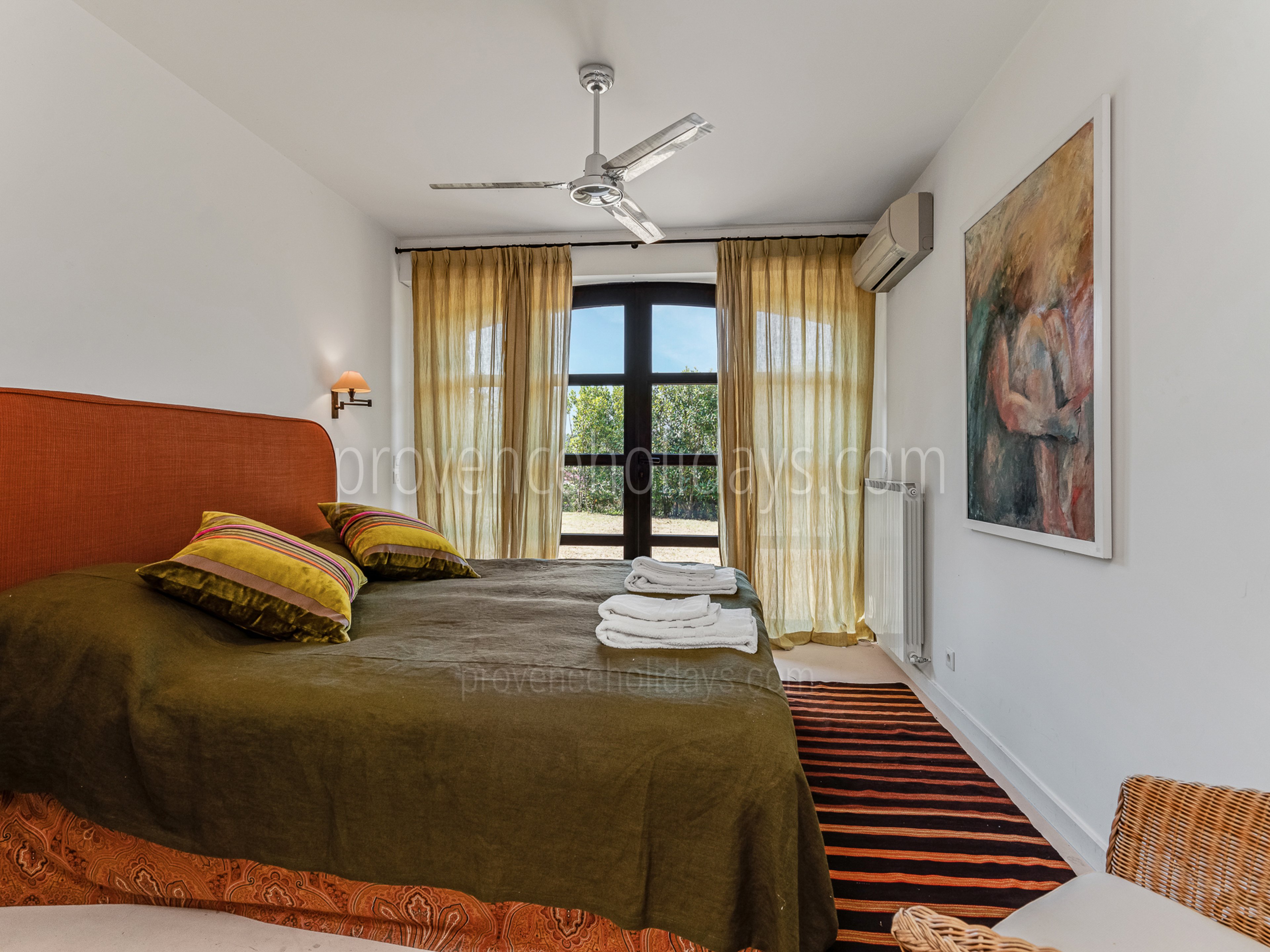14 - Bastide Azurée: Villa: Bedroom