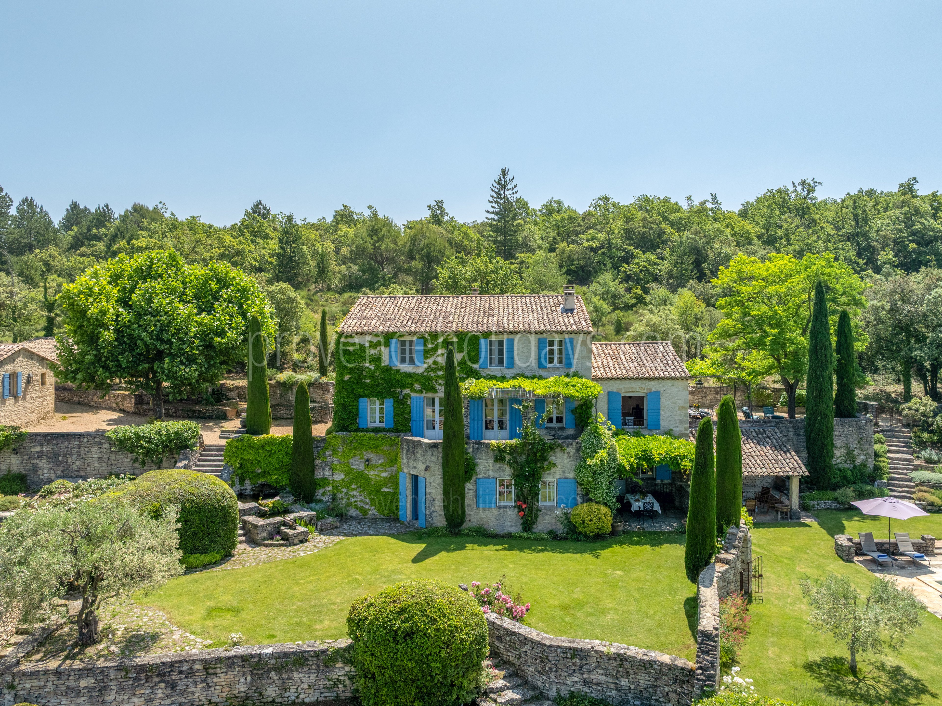 0 - Le Mas de Bonnieux: Villa: Exterior
