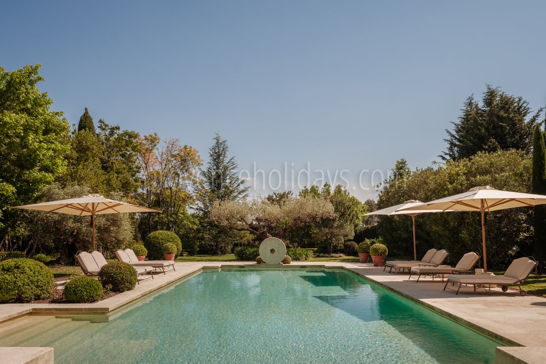 75 - Mas de Maussane: Villa: Pool