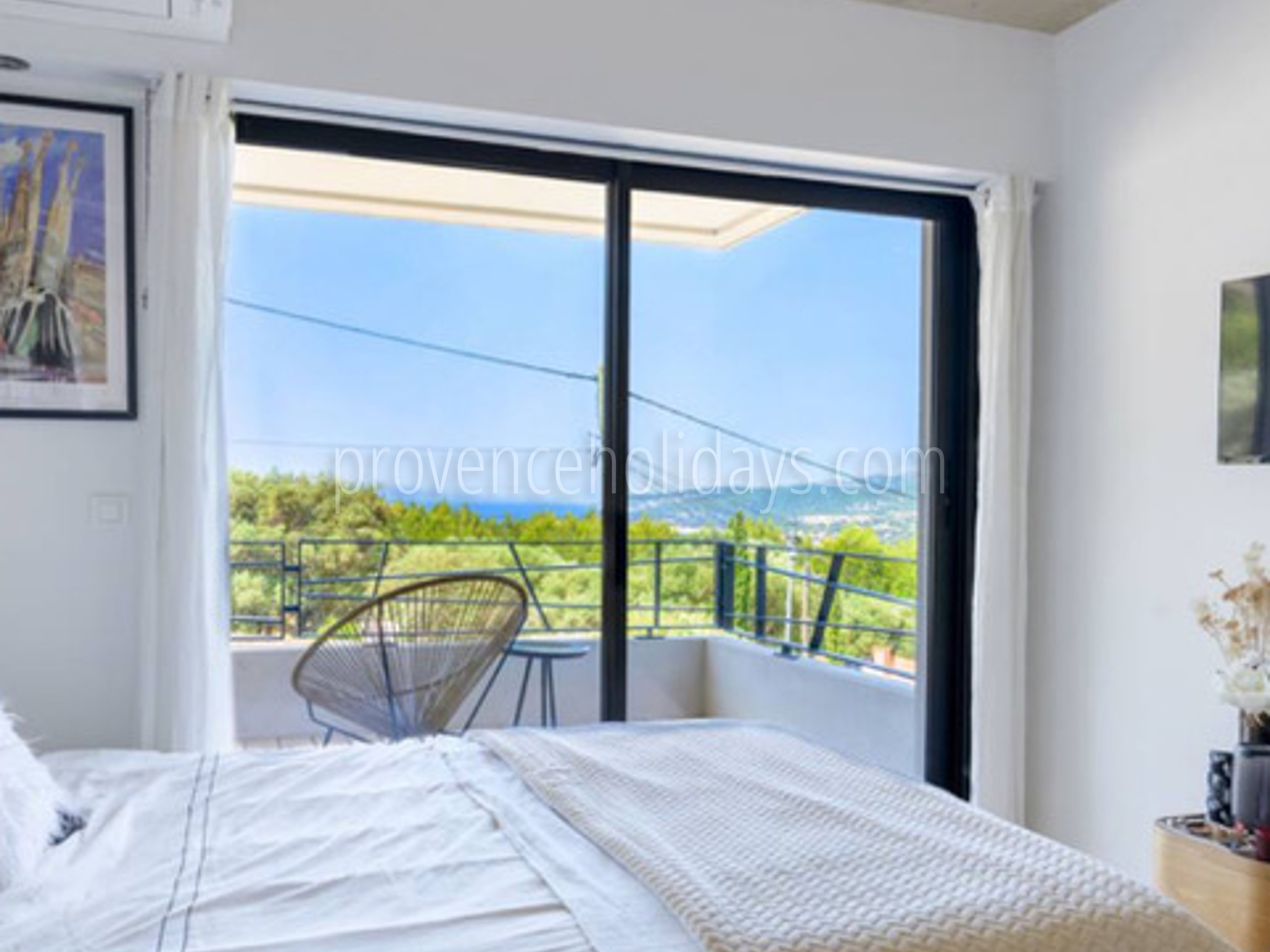 11 - Villas Cassis: Villa: Bedroom