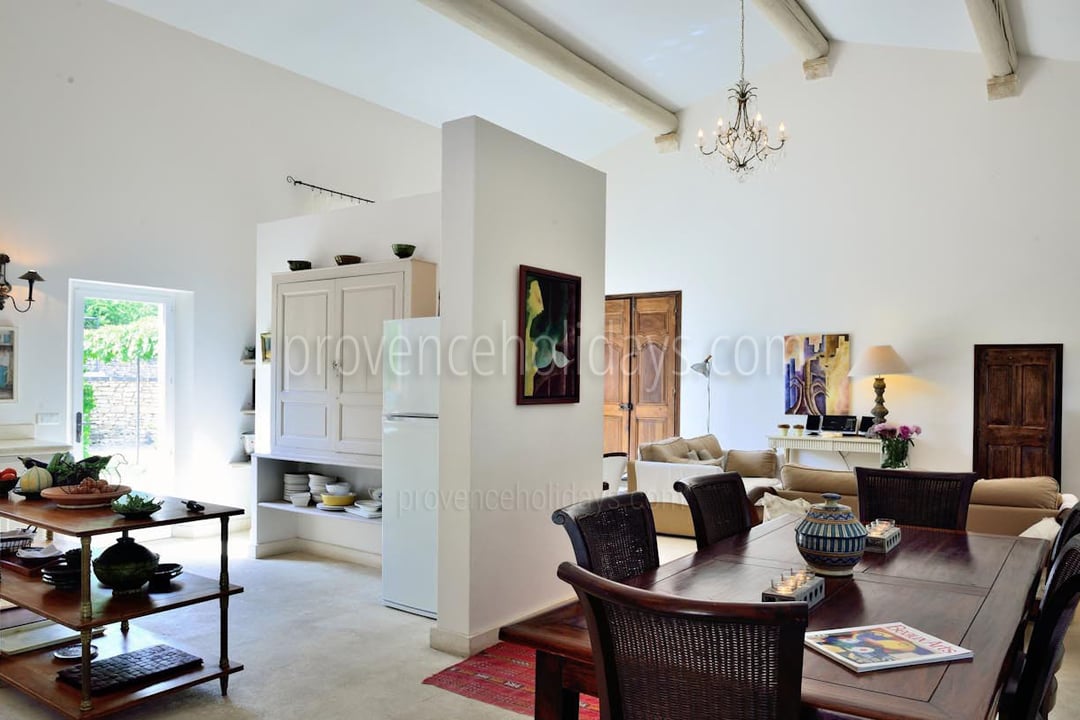 3 - La Bastide des Chênes: Villa: Interior