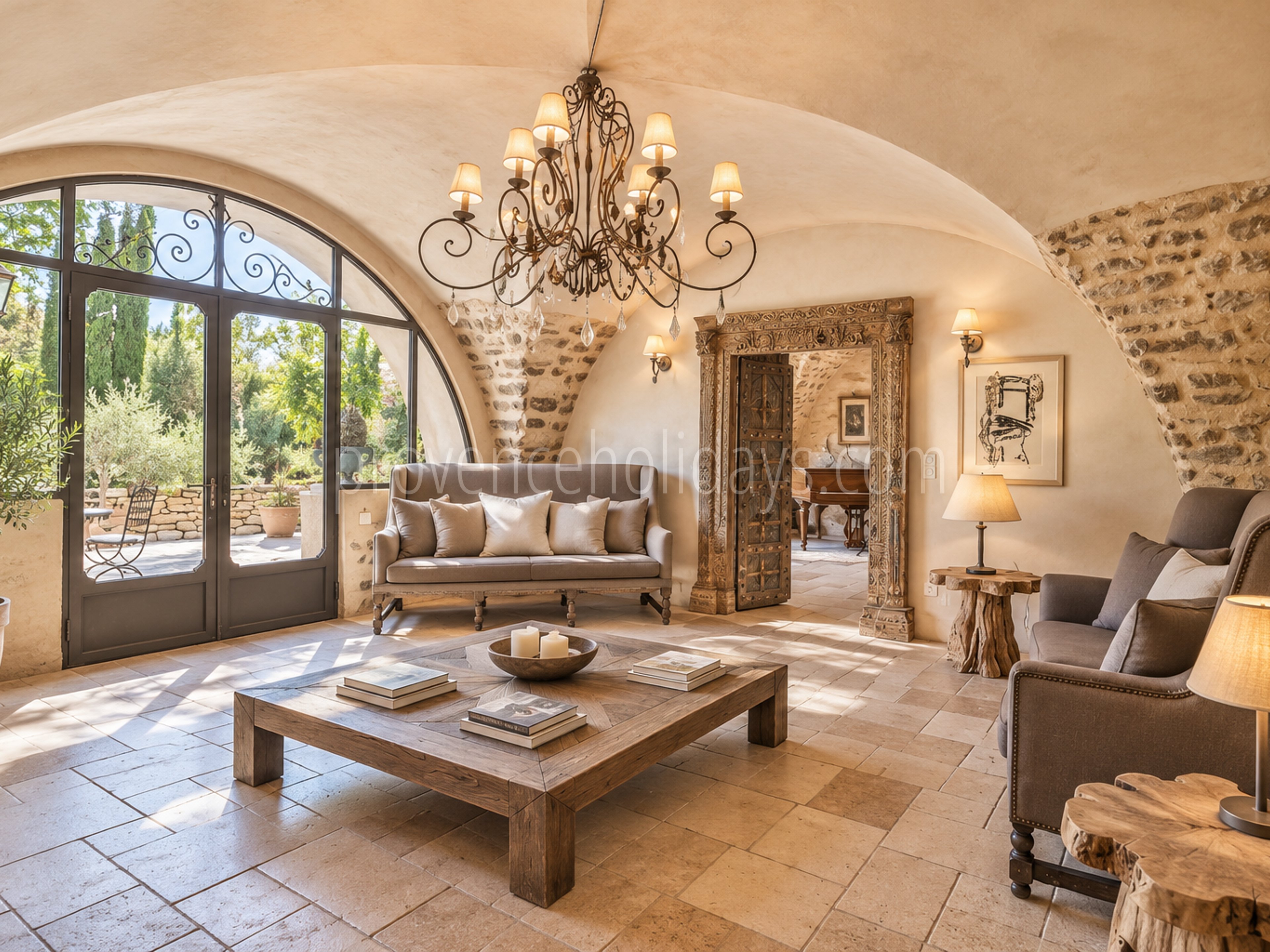 15 - Mas de Beaumes: Villa: Interior