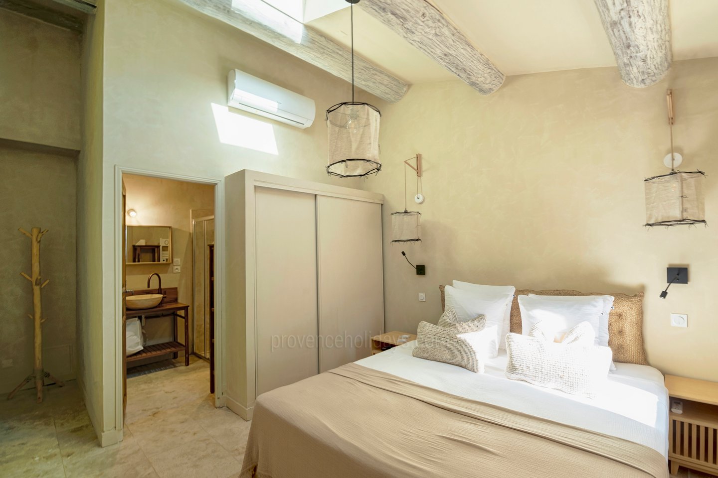 45 - Domaine des Lys: Villa: Bedroom