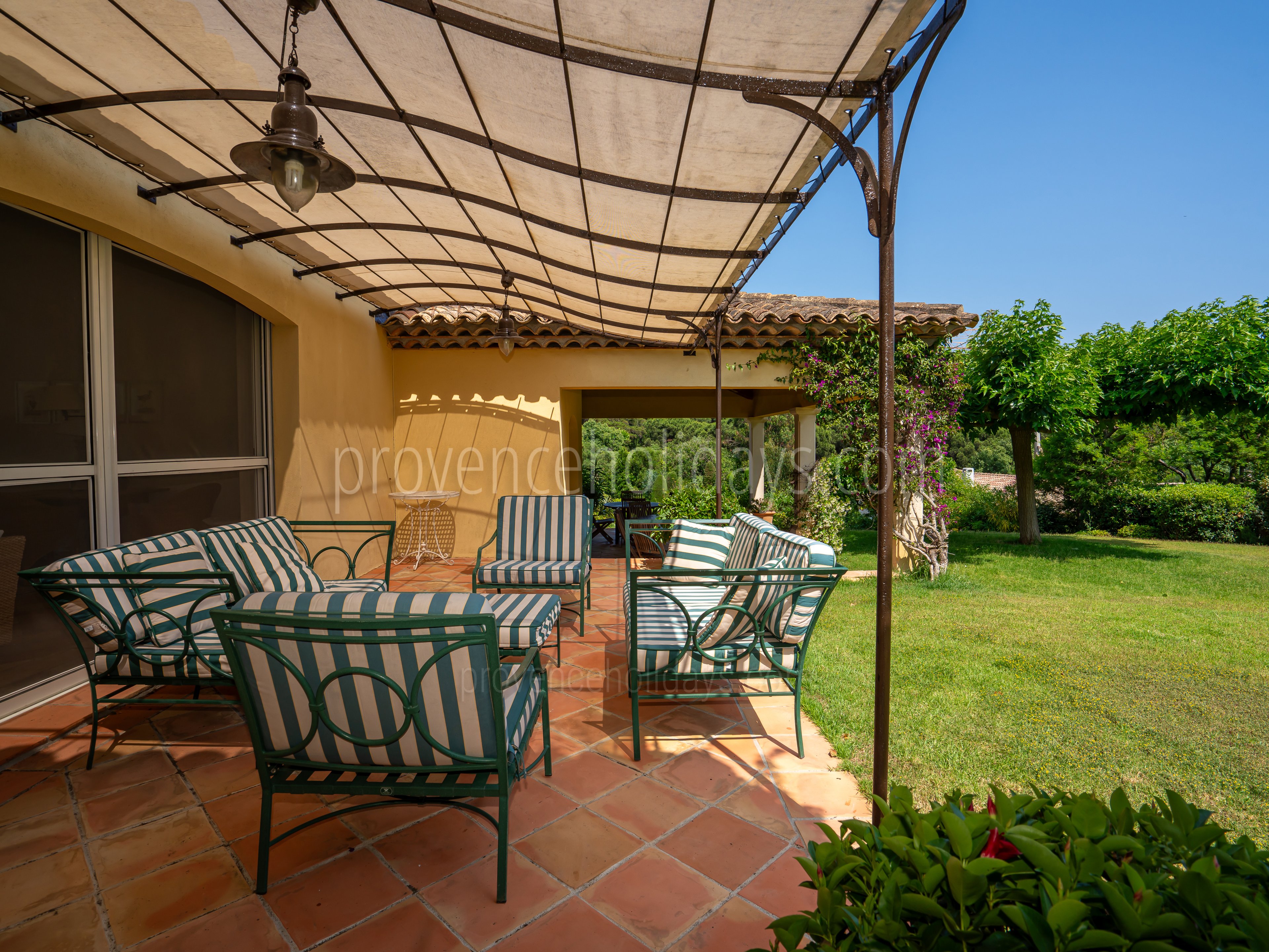 5 - Villa Serena: Villa: Exterior