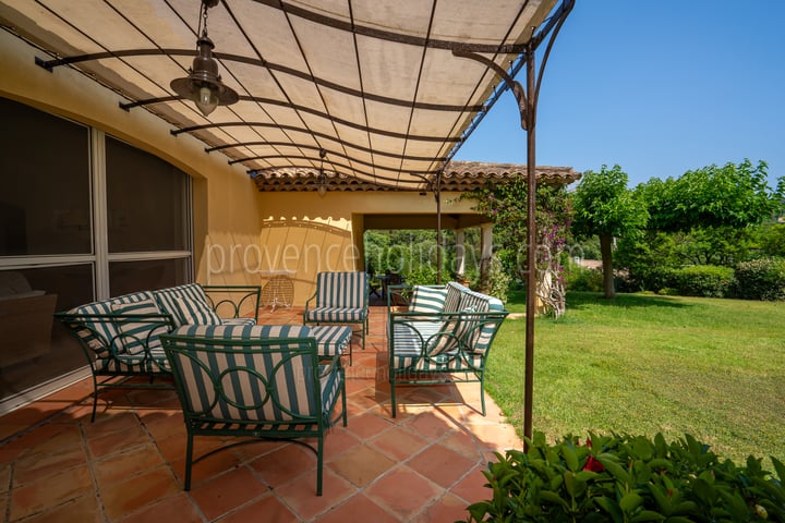 5 - Villa Serena: Villa: Exterior