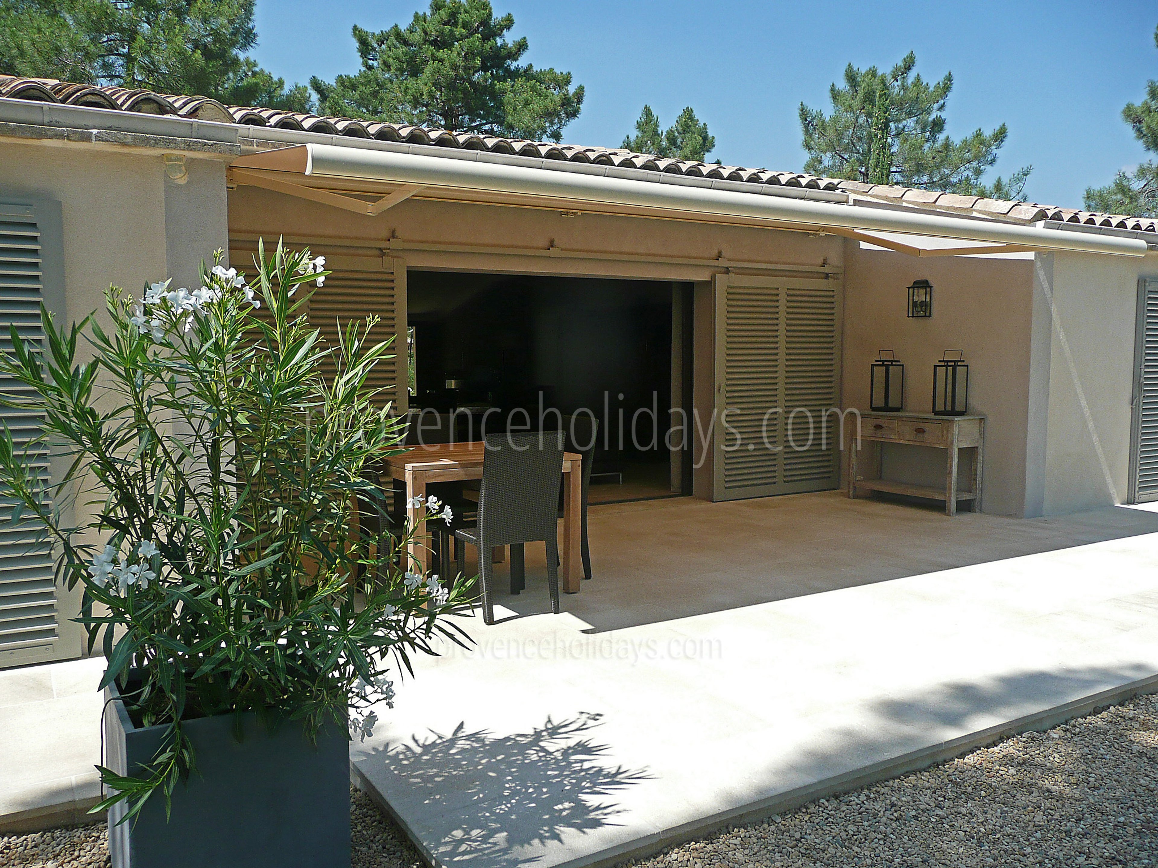 28 - La Villa Panorama: Villa: Exterior