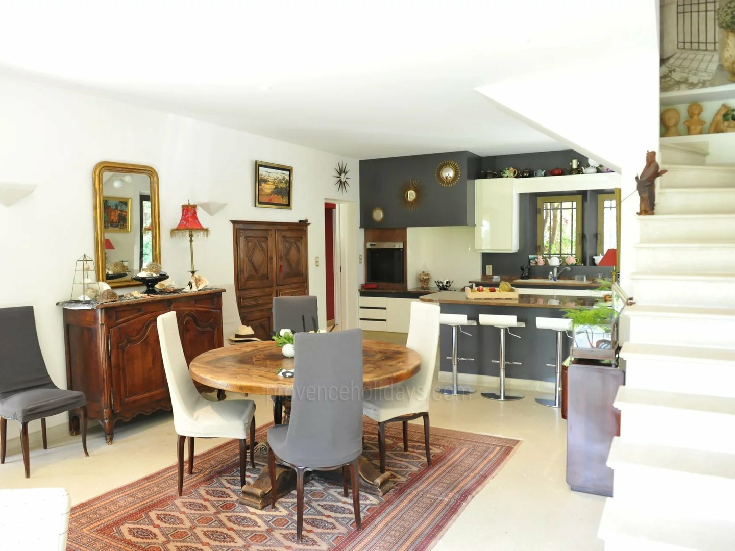 8 - Villa Fromageonne: Villa: Interior