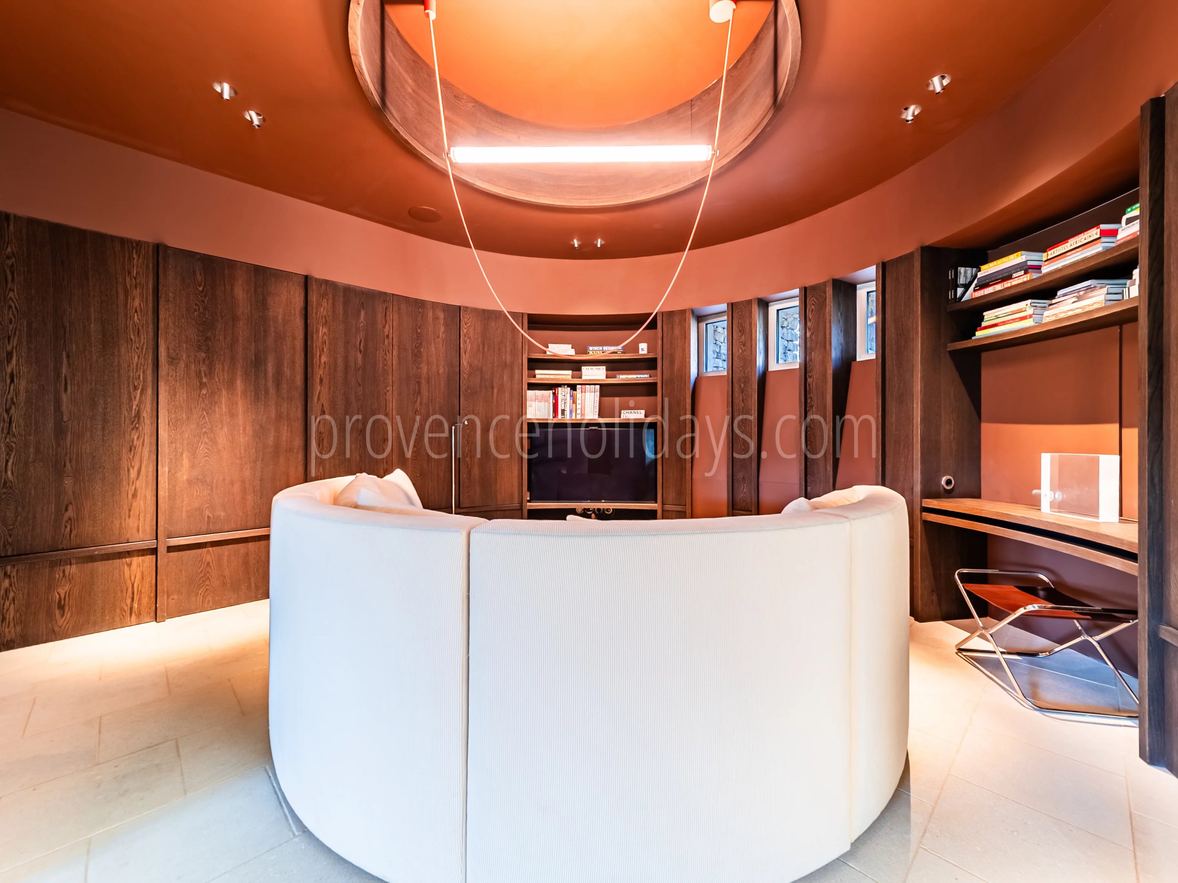 23 - Stone Property in Ménerbes: Villa: Interior