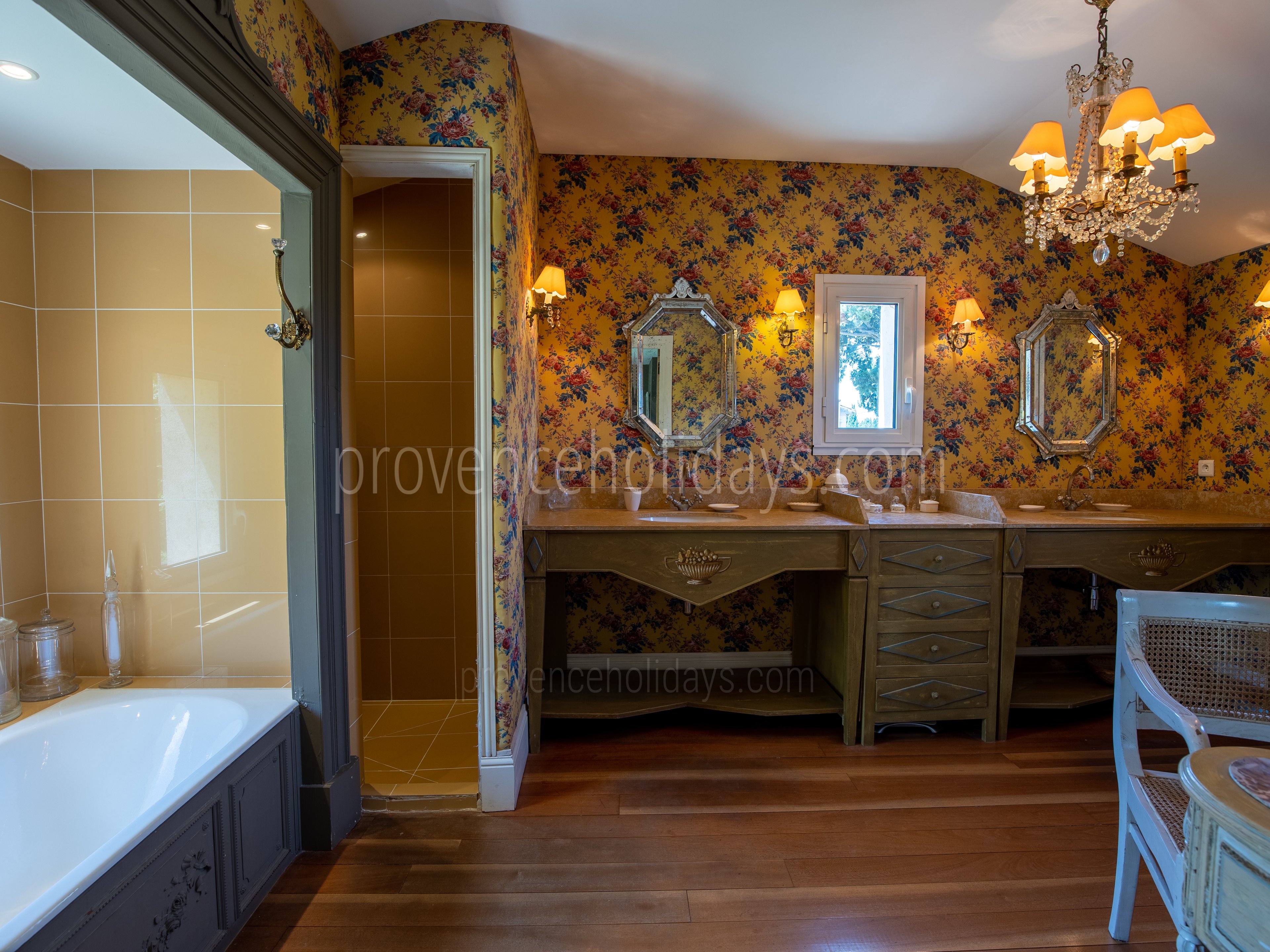 32 - Le Domaine des Cyprès: Villa: Bathroom