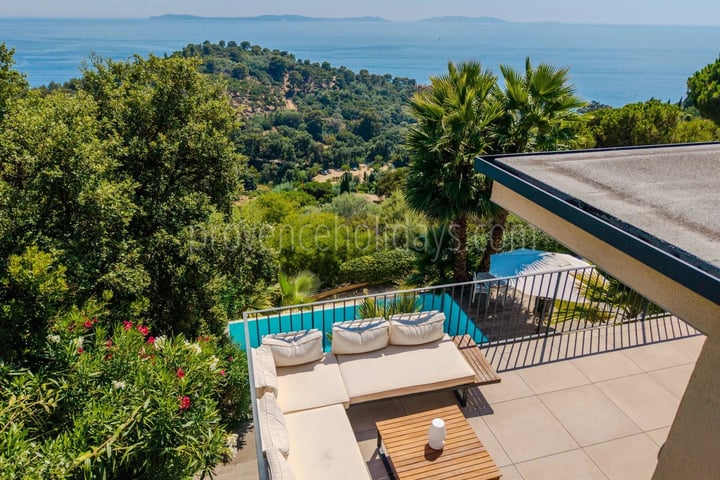 10 - Villa jumelée à Rayol-Canadel-sur-Mer: Villa: Pool