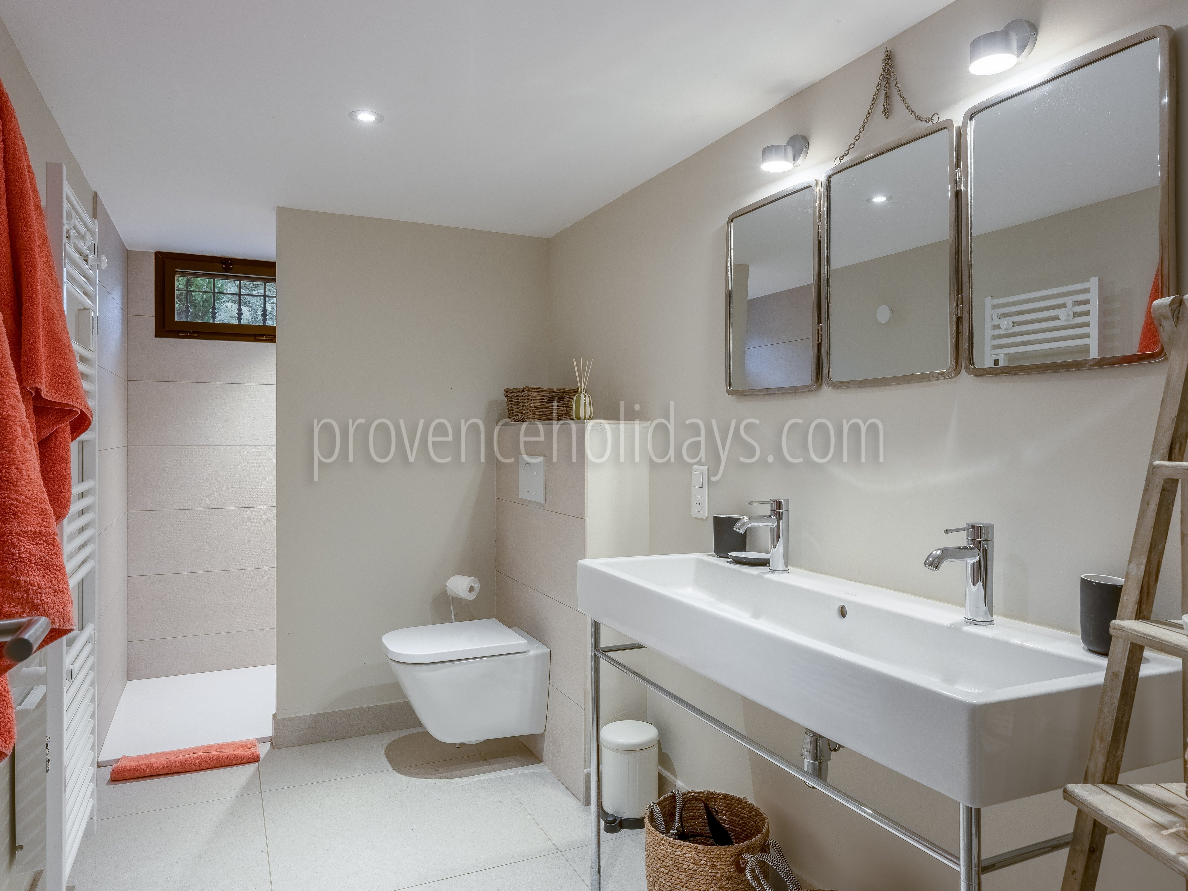 27 - Villa Alba: Villa: Bathroom