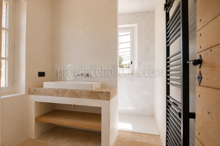 62 - Mas provençal à Eygalières: Villa: Bathroom