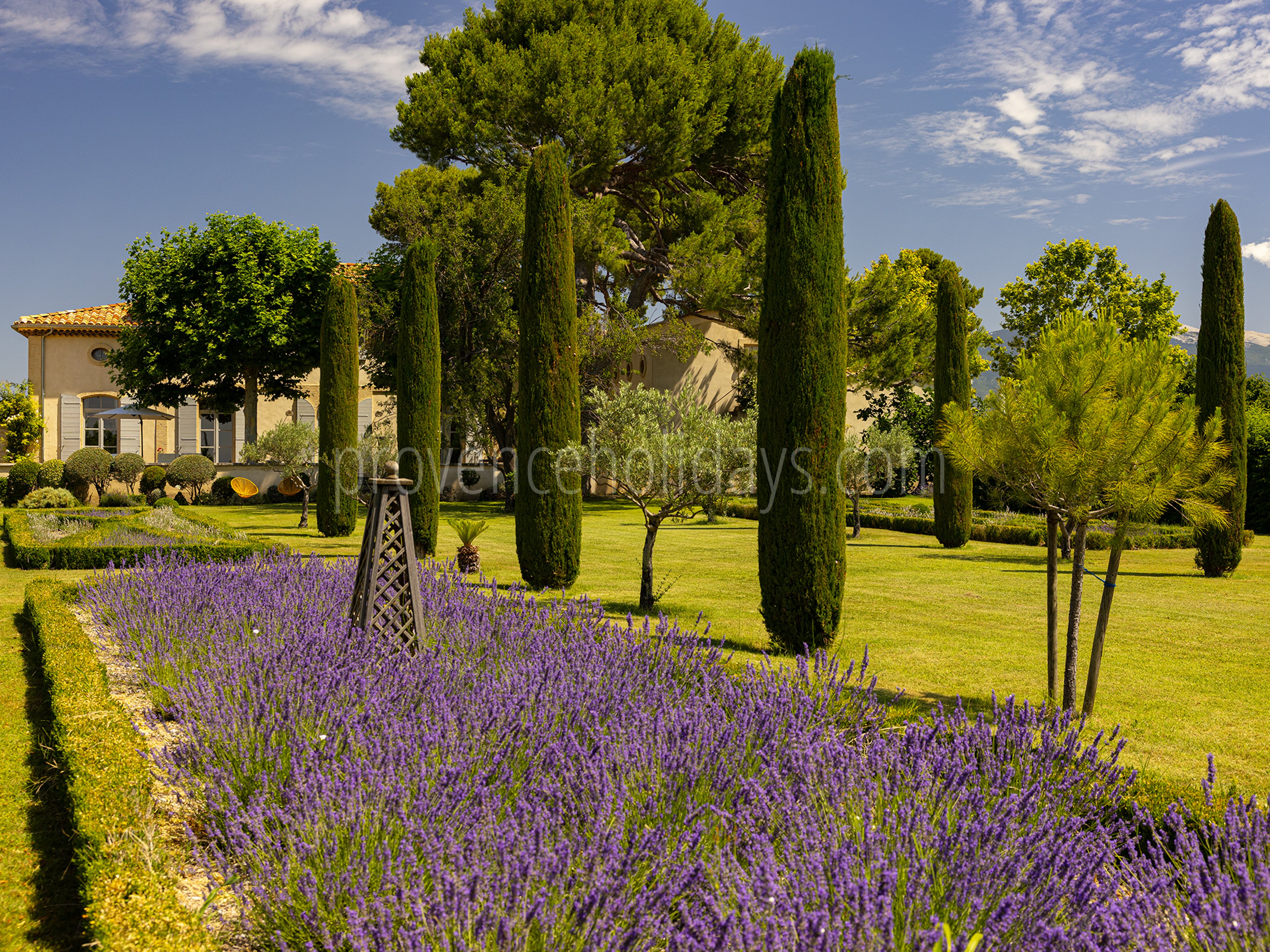 17 - Bastide de la Combe: Villa: Exterior