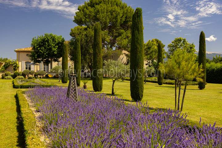 17 - Bastide de la Combe: Villa: Exterior