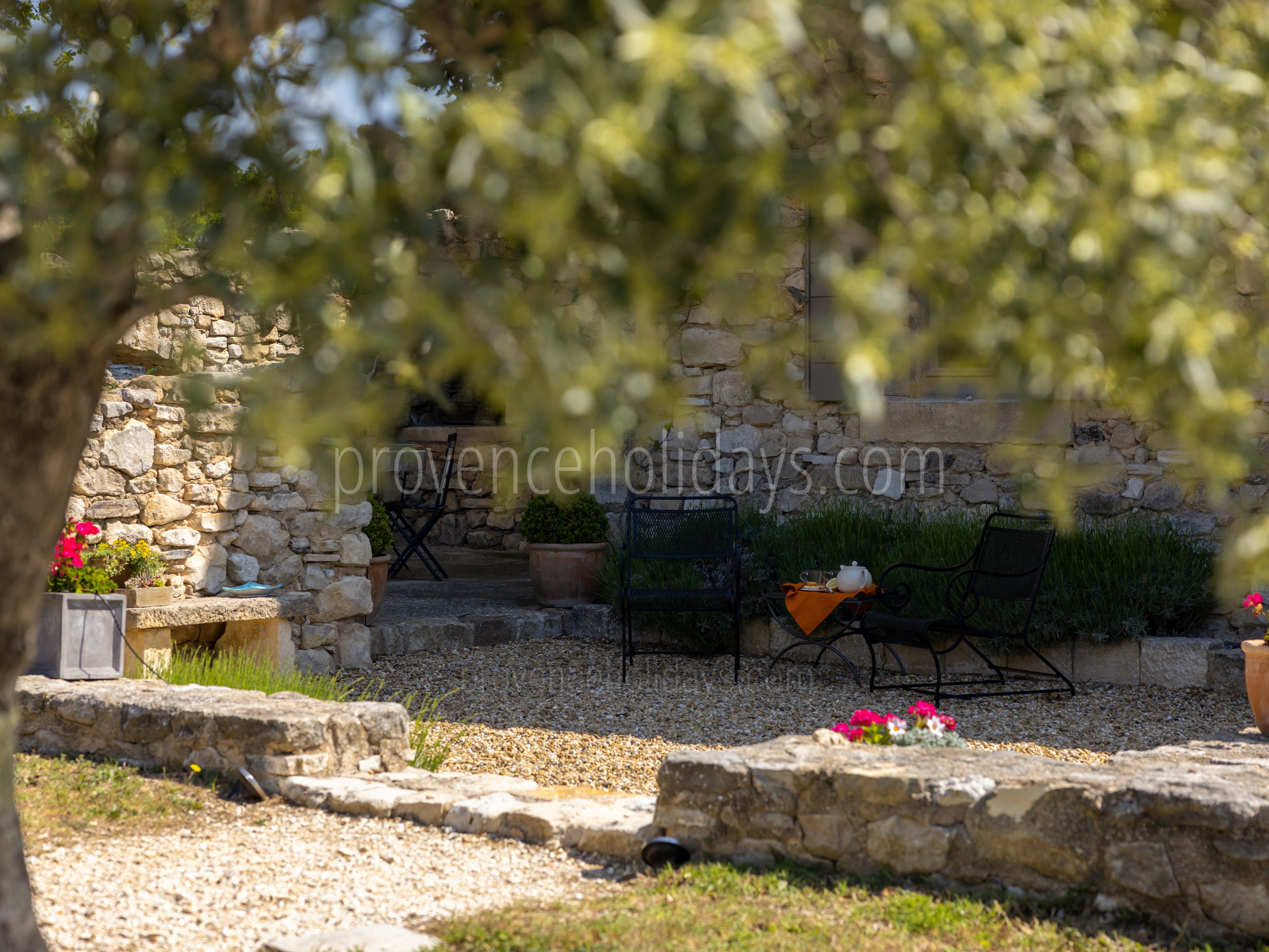 46 - Le Mas de Murs: Villa: Exterior