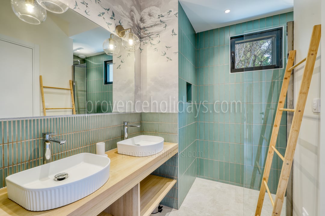 18 - Domaine de la Baie: Villa: Bathroom