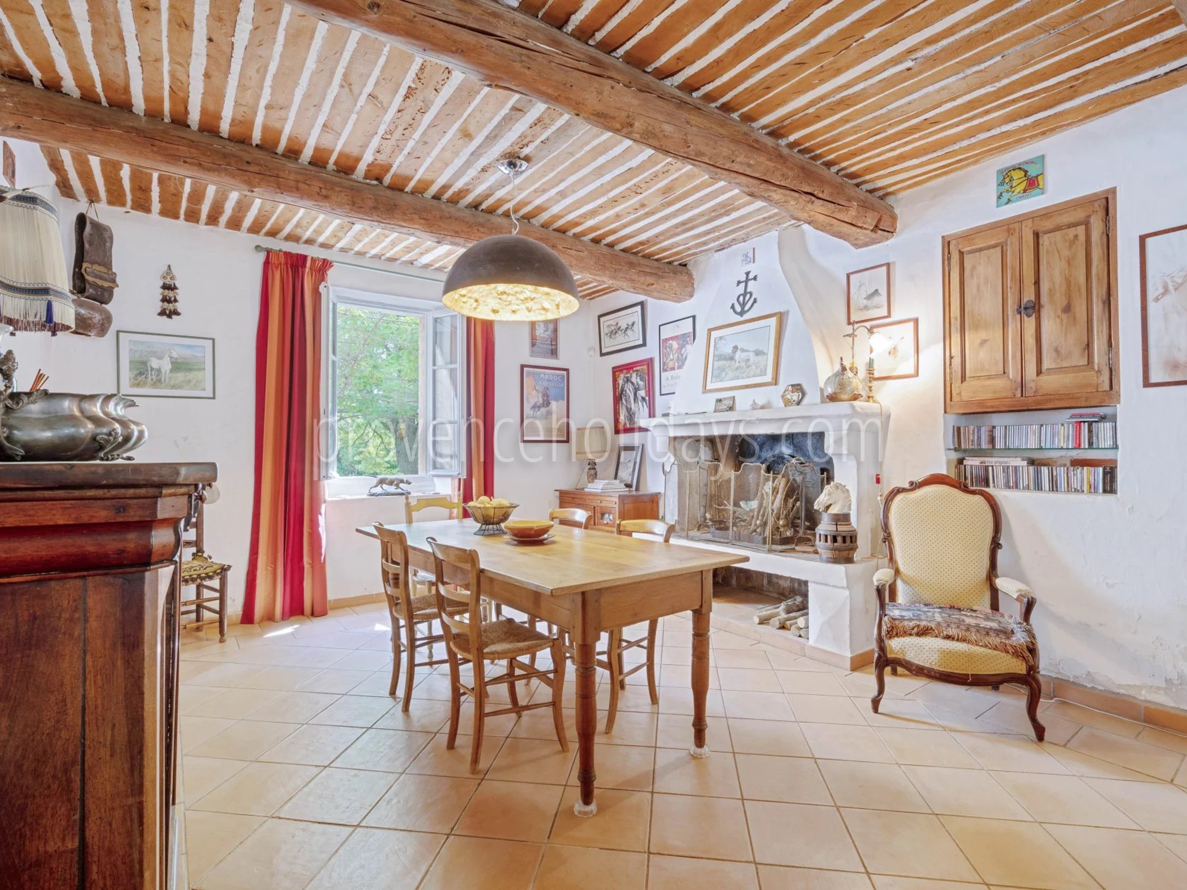 4 - Provençal mas in Ansouis: Villa: Interior